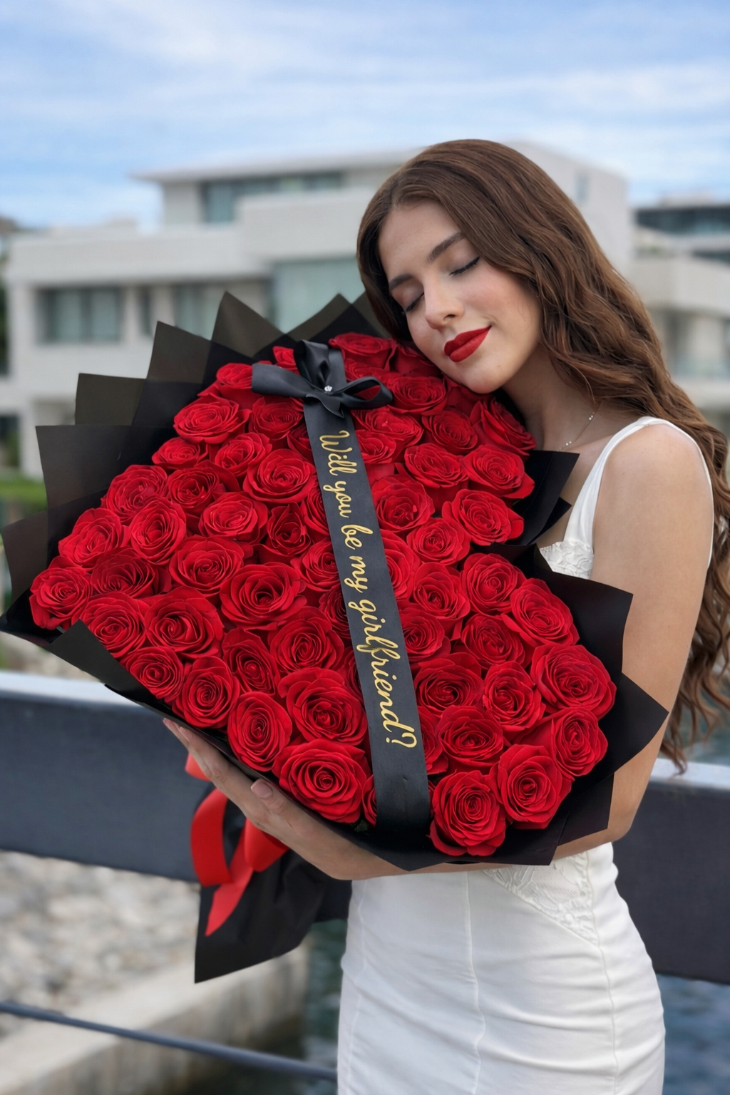 Eternal Love Heart Bouquet (70 roses)_0