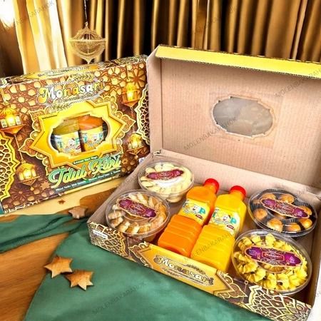 Paket Monasari Double Sirup (4 Kue +2 Sirup)_1