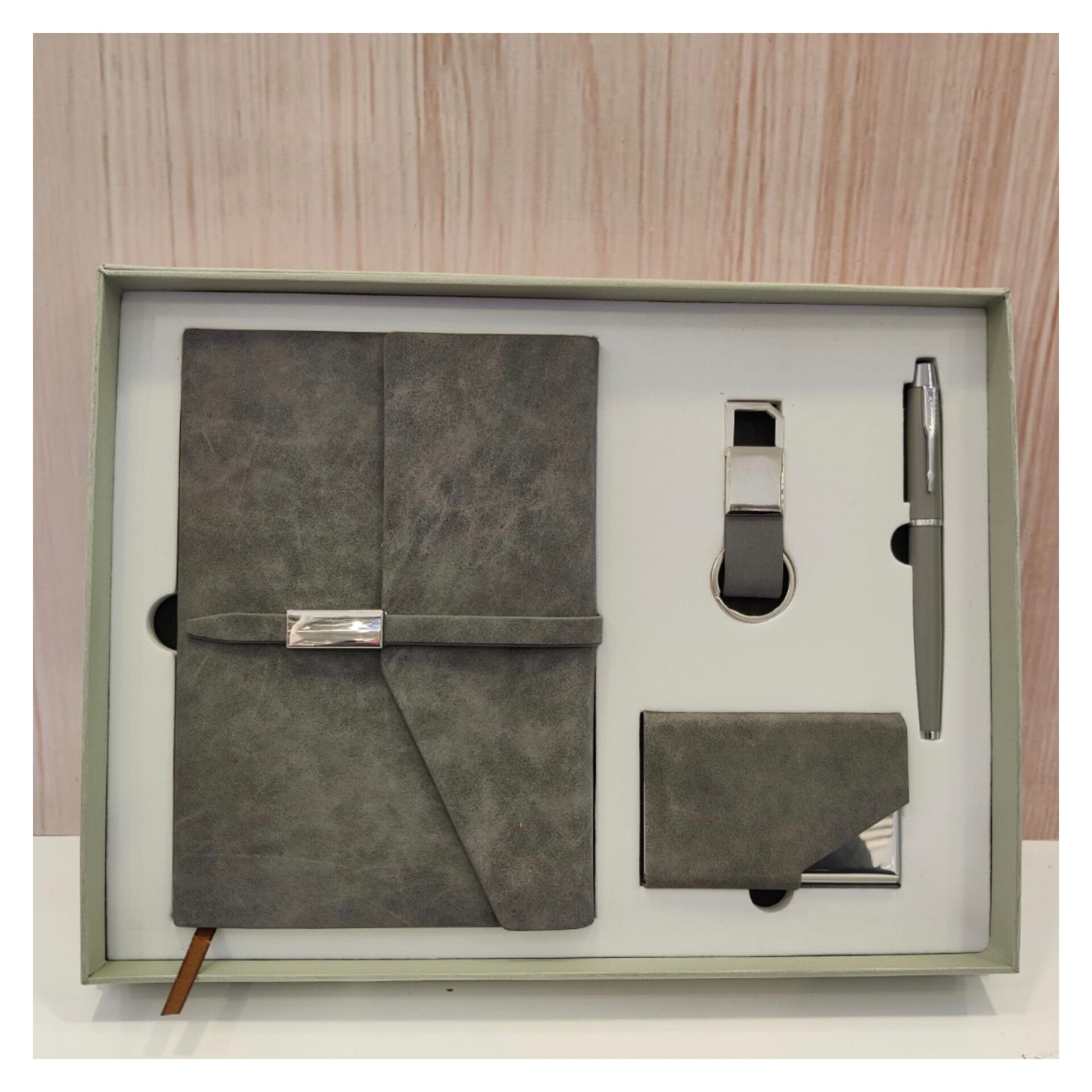 4 in 1 Gift Set (003)_0