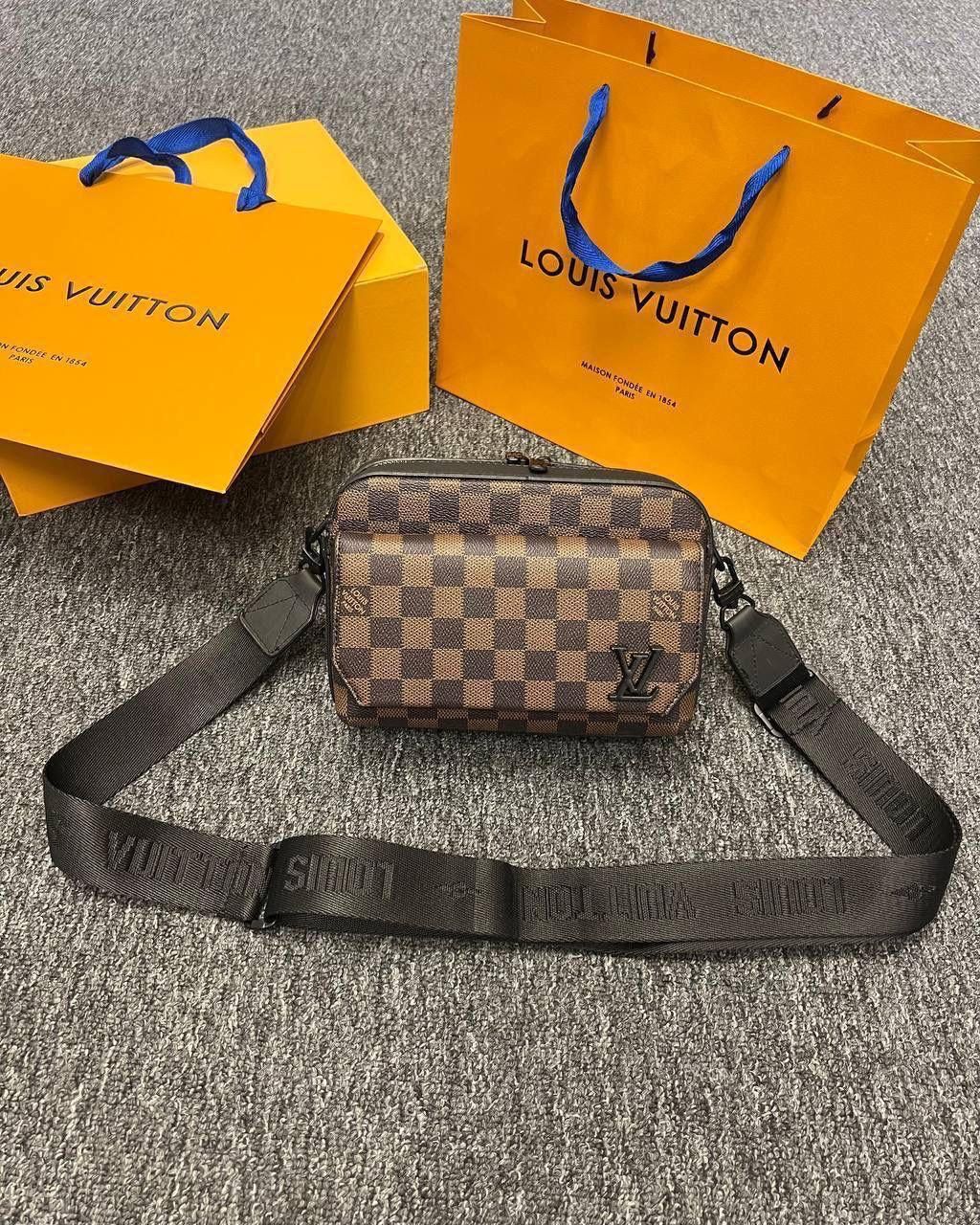 תיק פאוץ׳ לגבר – עיצוב ספורטיבי עם רצועת כתף מתכווננת _10