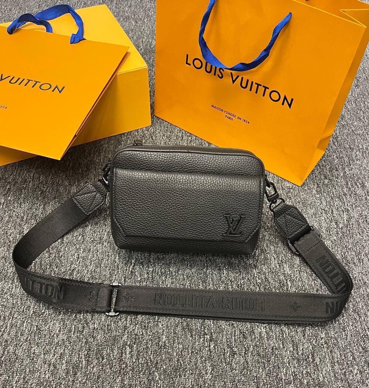 תיק פאוץ׳ לגבר – עיצוב ספורטיבי עם רצועת כתף מתכווננת _12