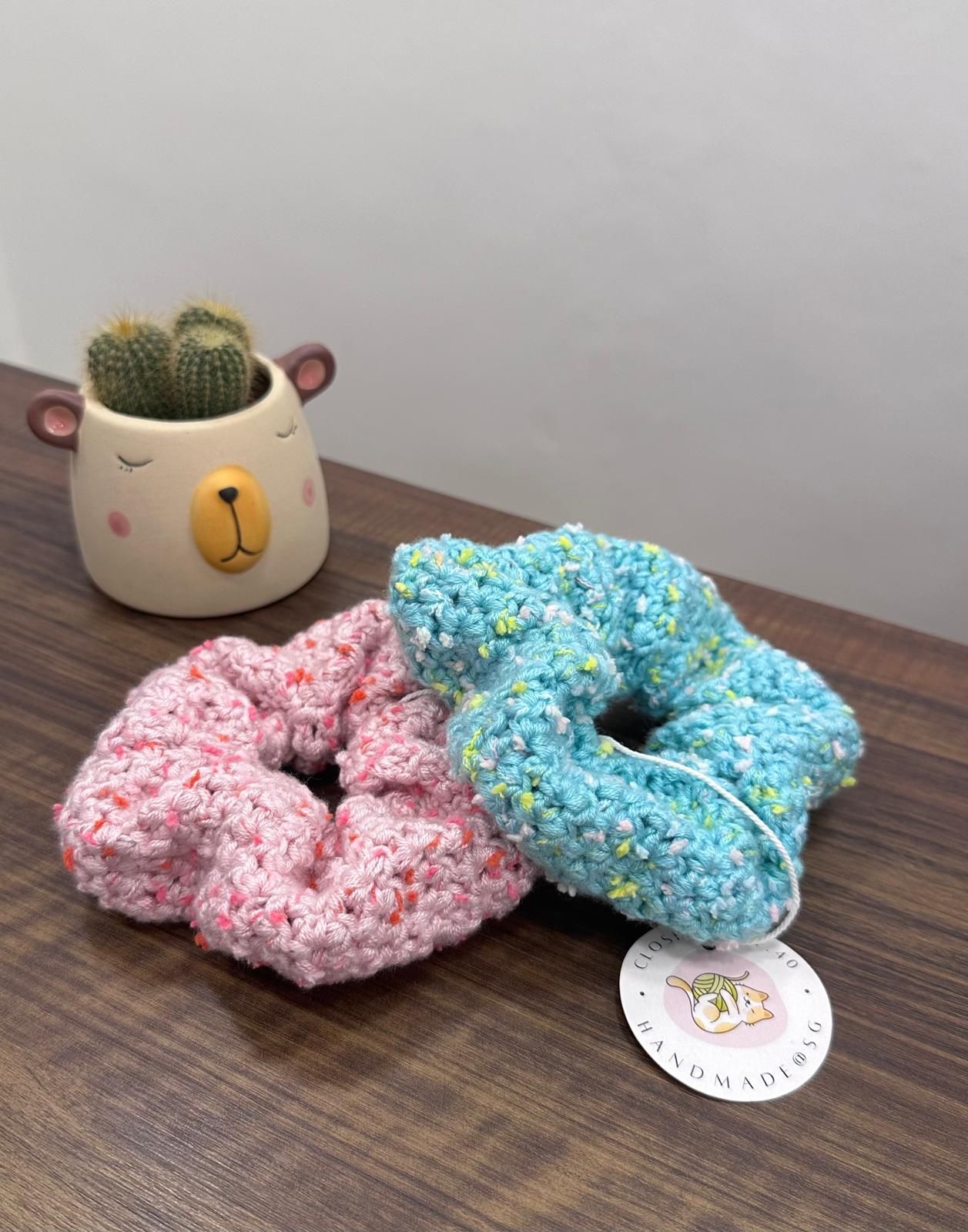 Handmade Crochet Scrunchie_0