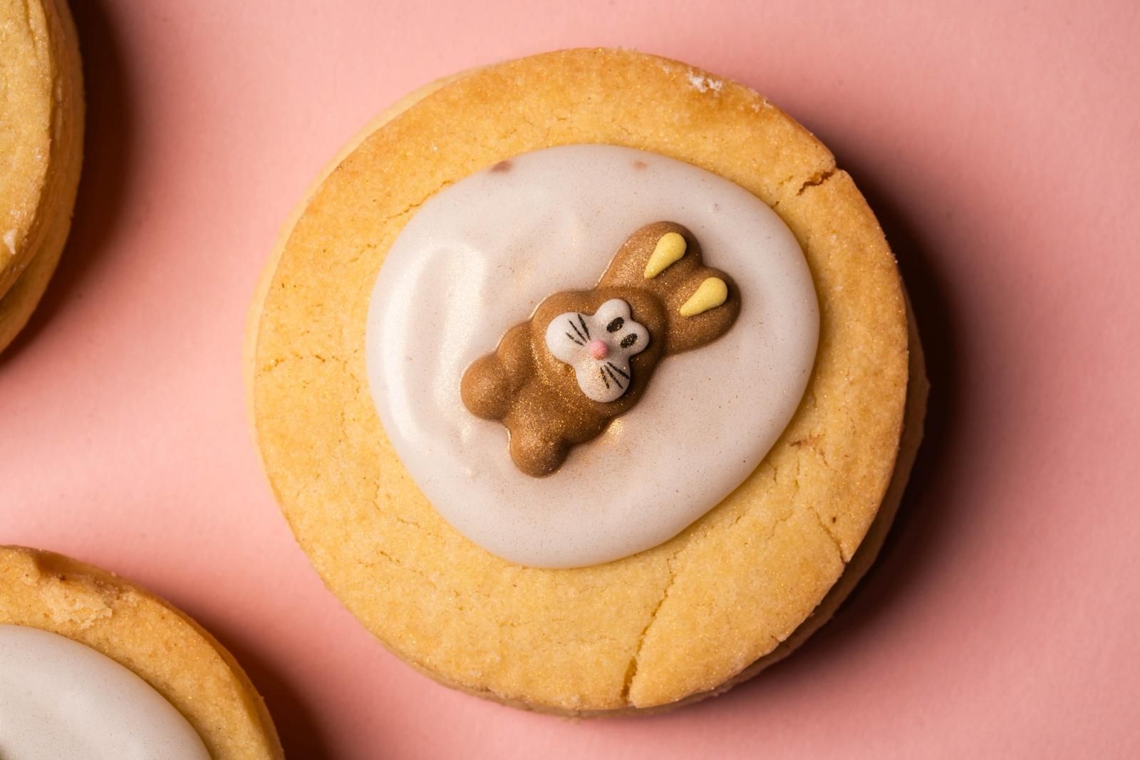 Easter Themed German Biscuit_0