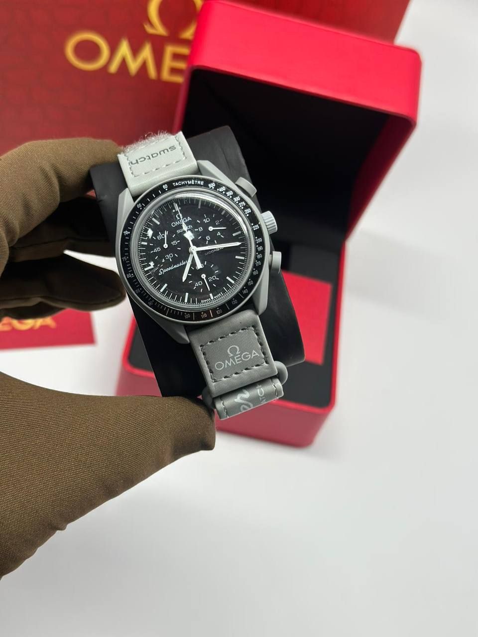 אומג,ה יוקרתי – סמל סטטוס בעולם היוקרה | איכות גבוהה_2