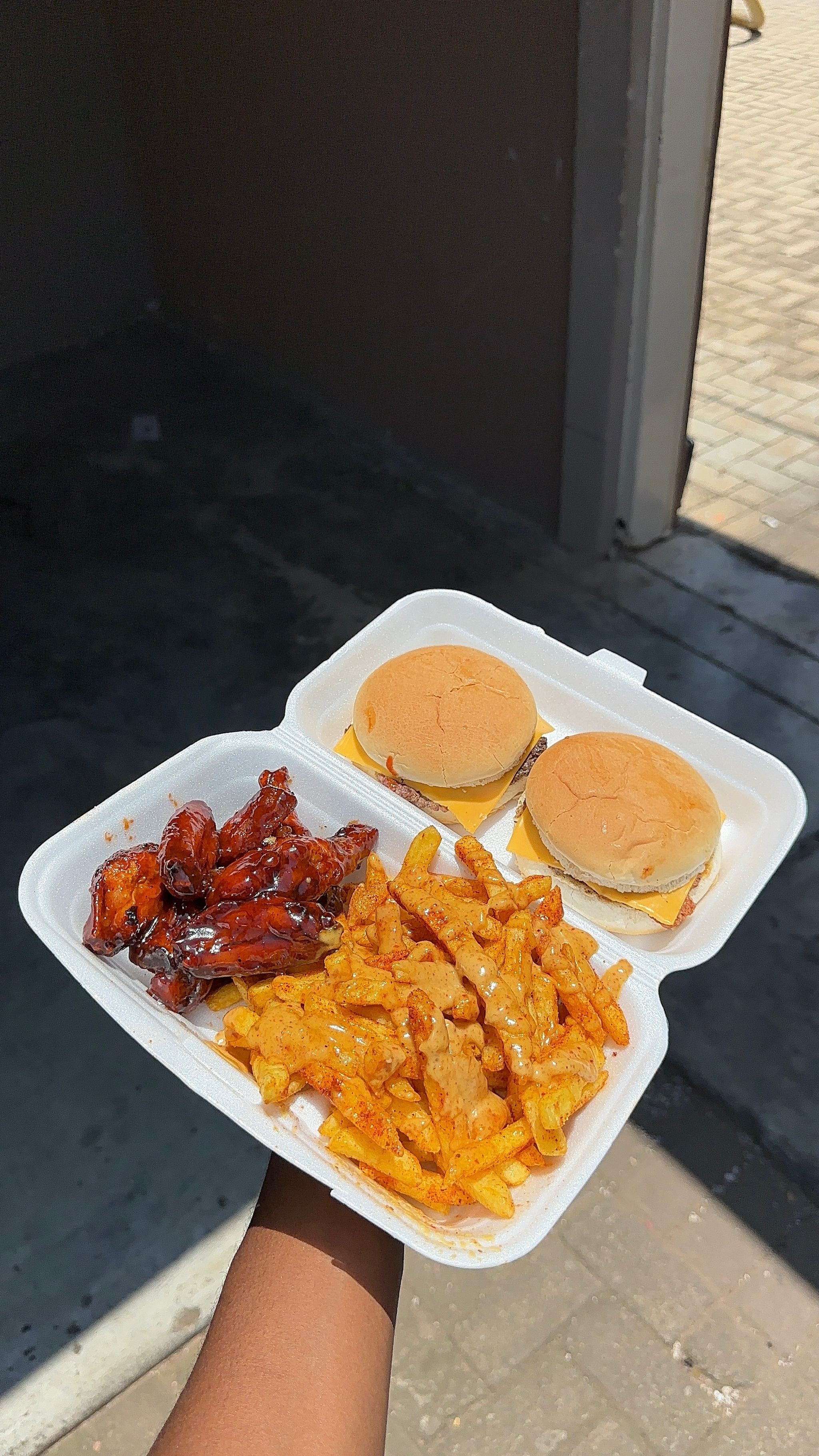 Regular platter + Six Dunked Wings_2