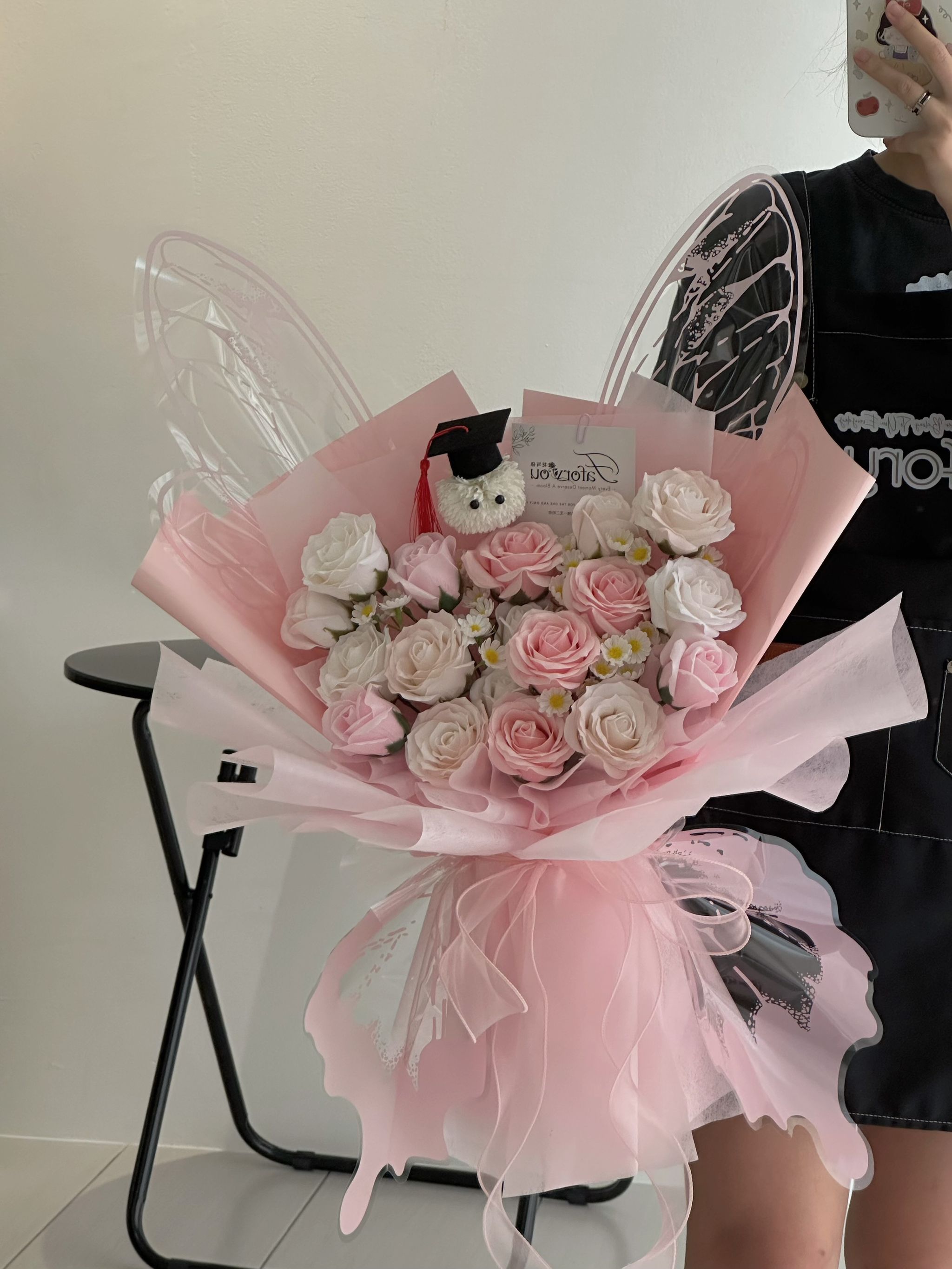 (GP030) Graduation Ping Pong Soap Flower Butterfly Bouquet  _1