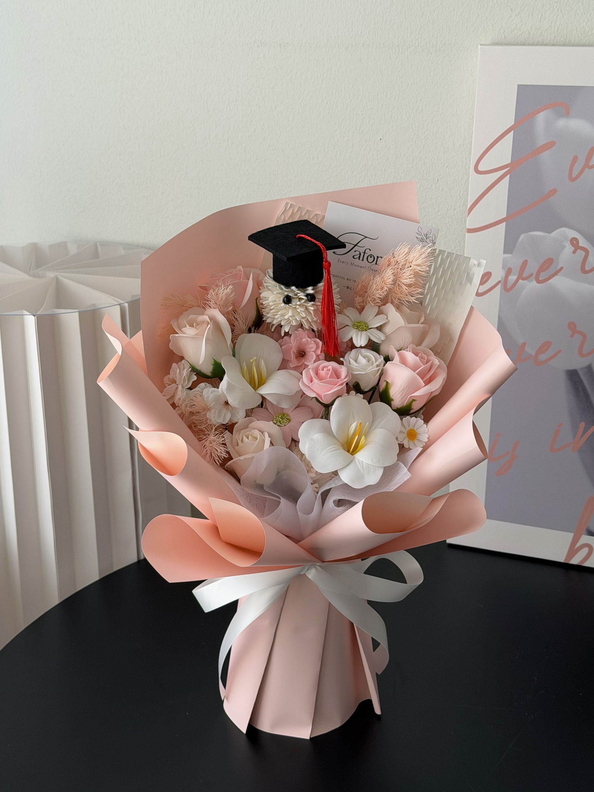 (GP036) Graduation Ping Pong Soap Flower Bouquet  _0