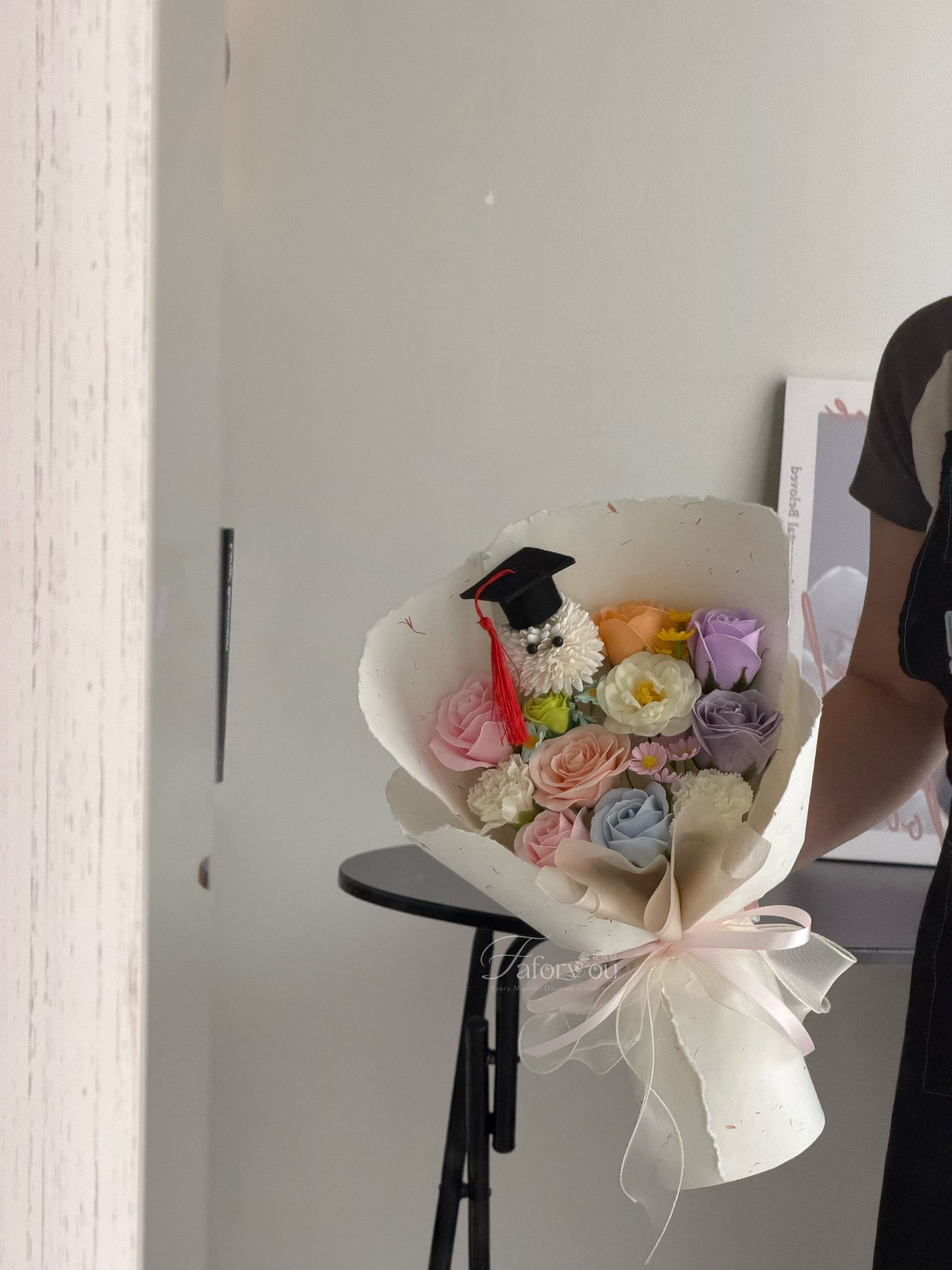 (GP039) Graduation Ping Pong Soap Flower Bouquet   _0