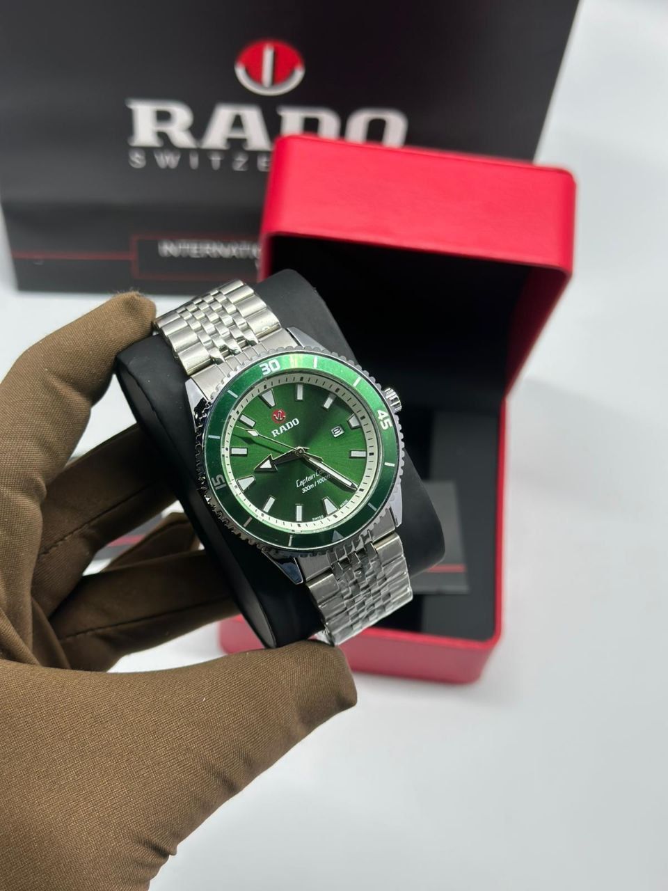 רד,ו - סמל סטטוס בעולם היוקרה | איכות גבוהה _3