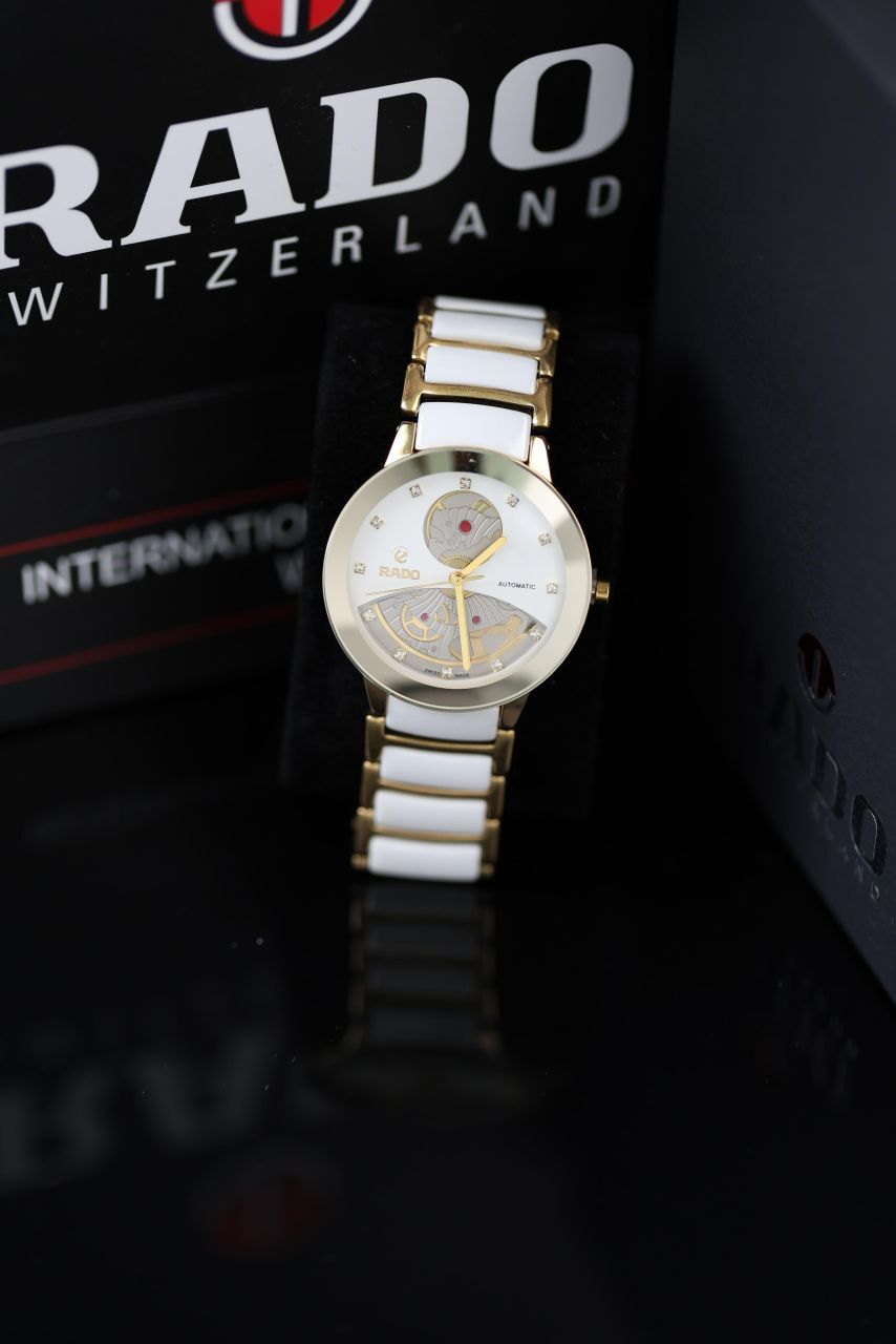 רד,ו - סמל סטטוס בעולם היוקרה | איכות גבוהה _0