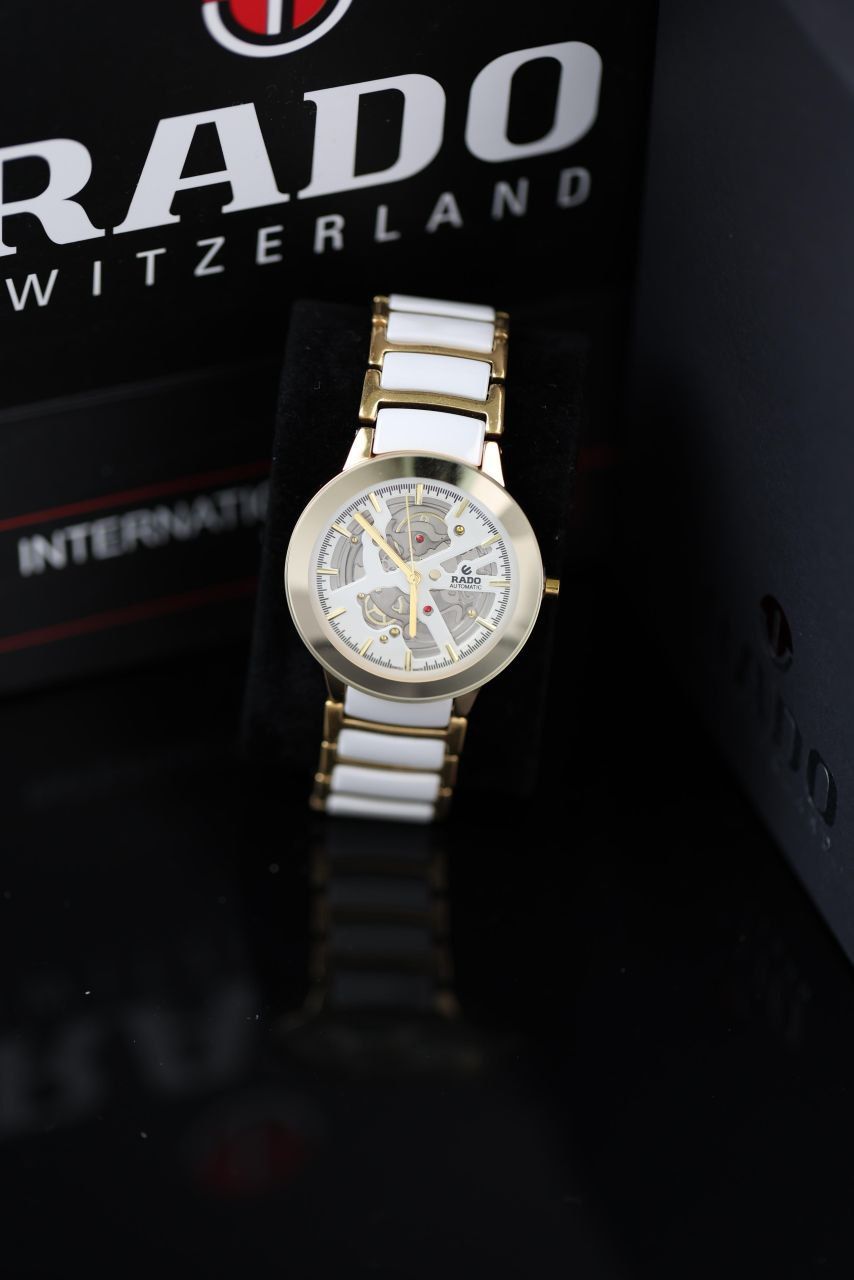 רד,ו - סמל סטטוס בעולם היוקרה | איכות גבוהה _3