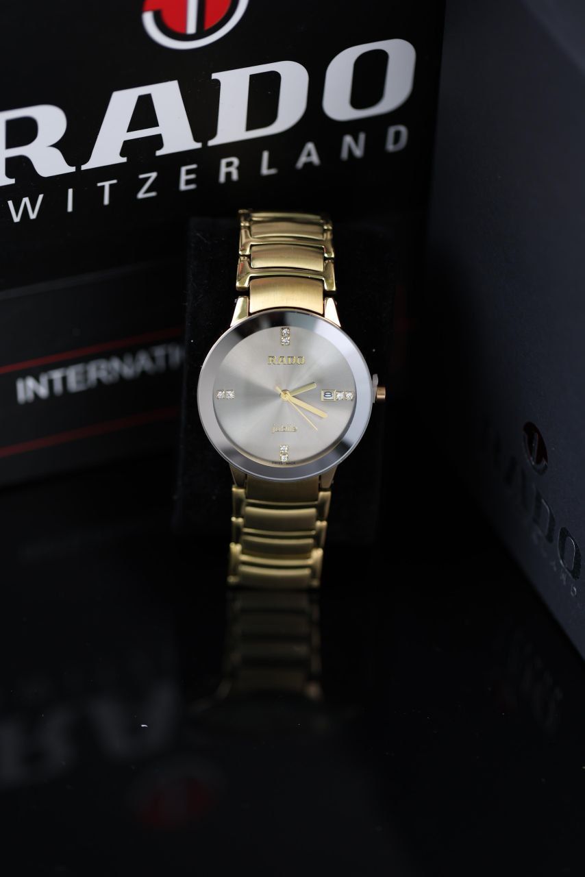 רד,ו - סמל סטטוס בעולם היוקרה | איכות גבוהה _7