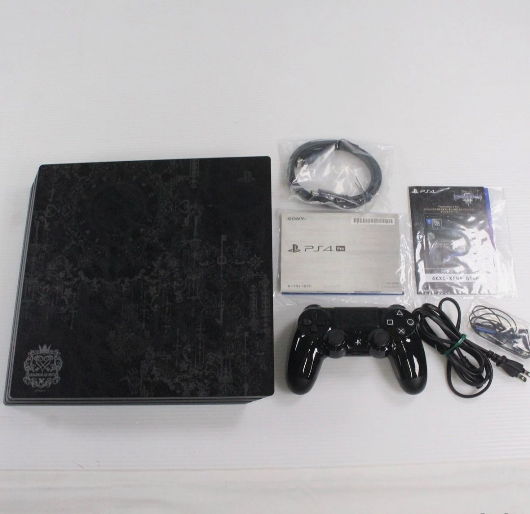 PS4 Pro Kingdom Hearts III Limited Edition _1