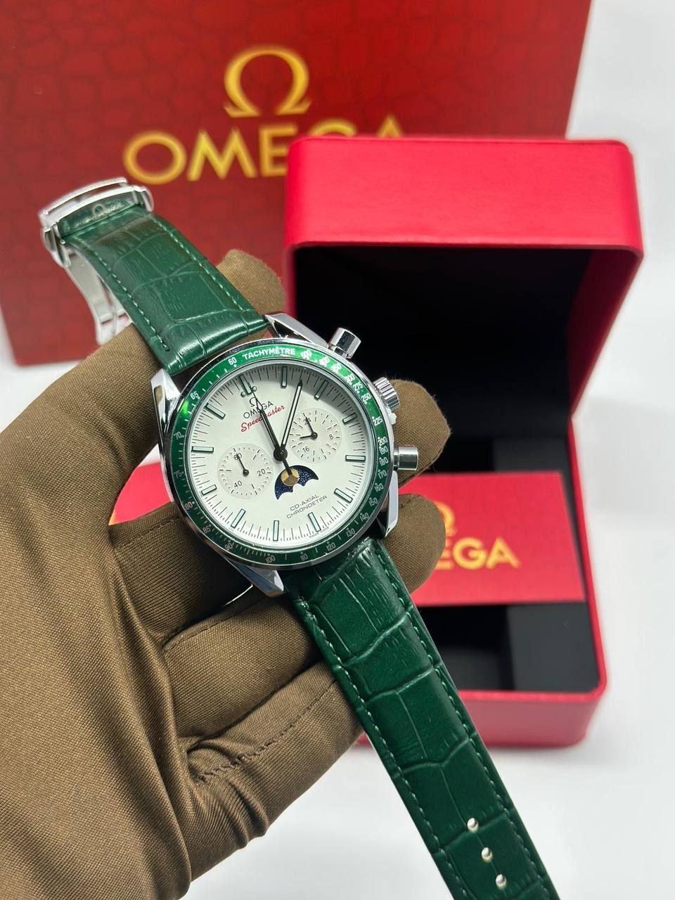 אומג,ה יוקרתי – סמל סטטוס בעולם היוקרה | איכות גבוהה _3