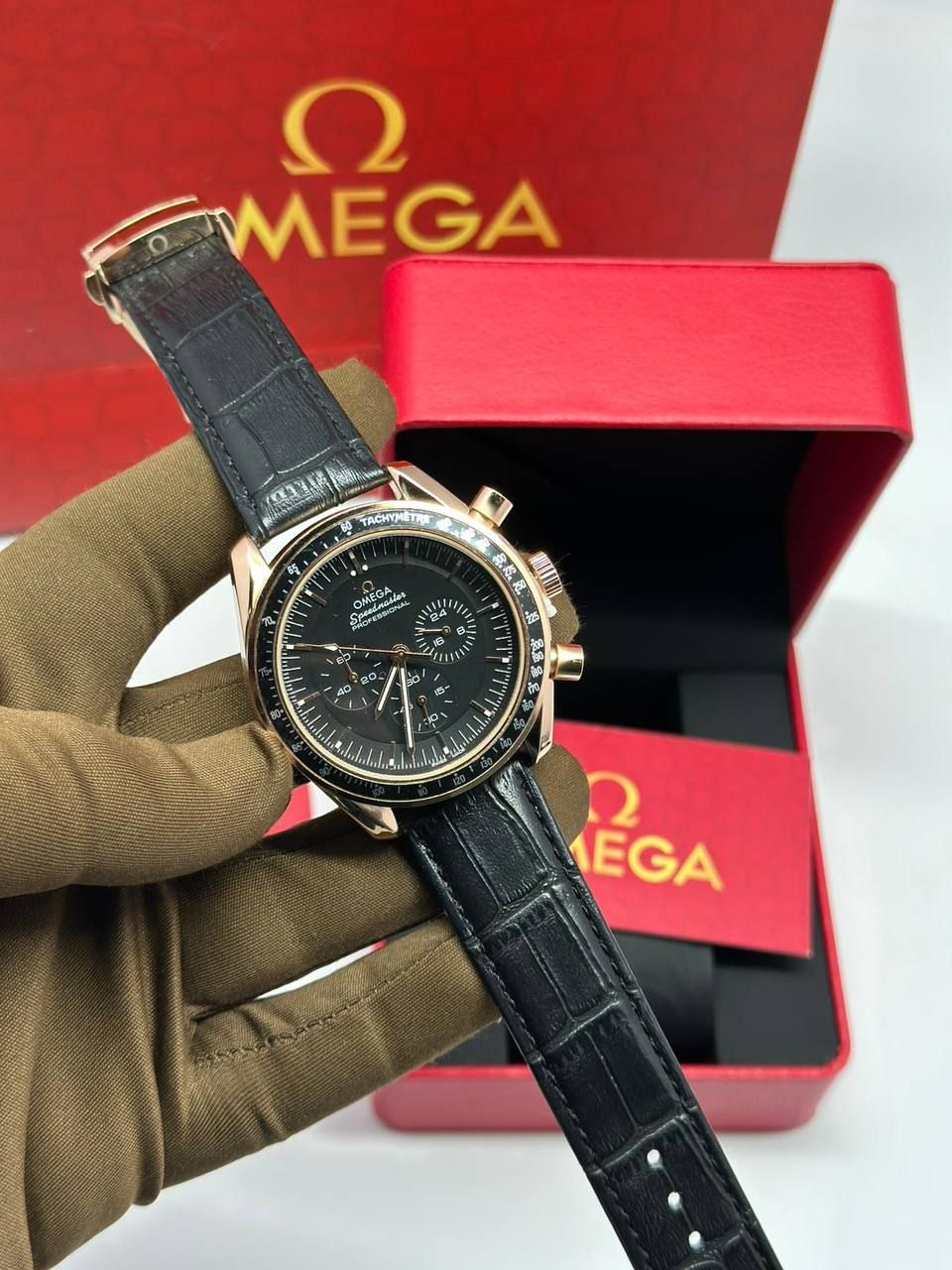 אומג,ה יוקרתי – סמל סטטוס בעולם היוקרה | איכות גבוהה  _1