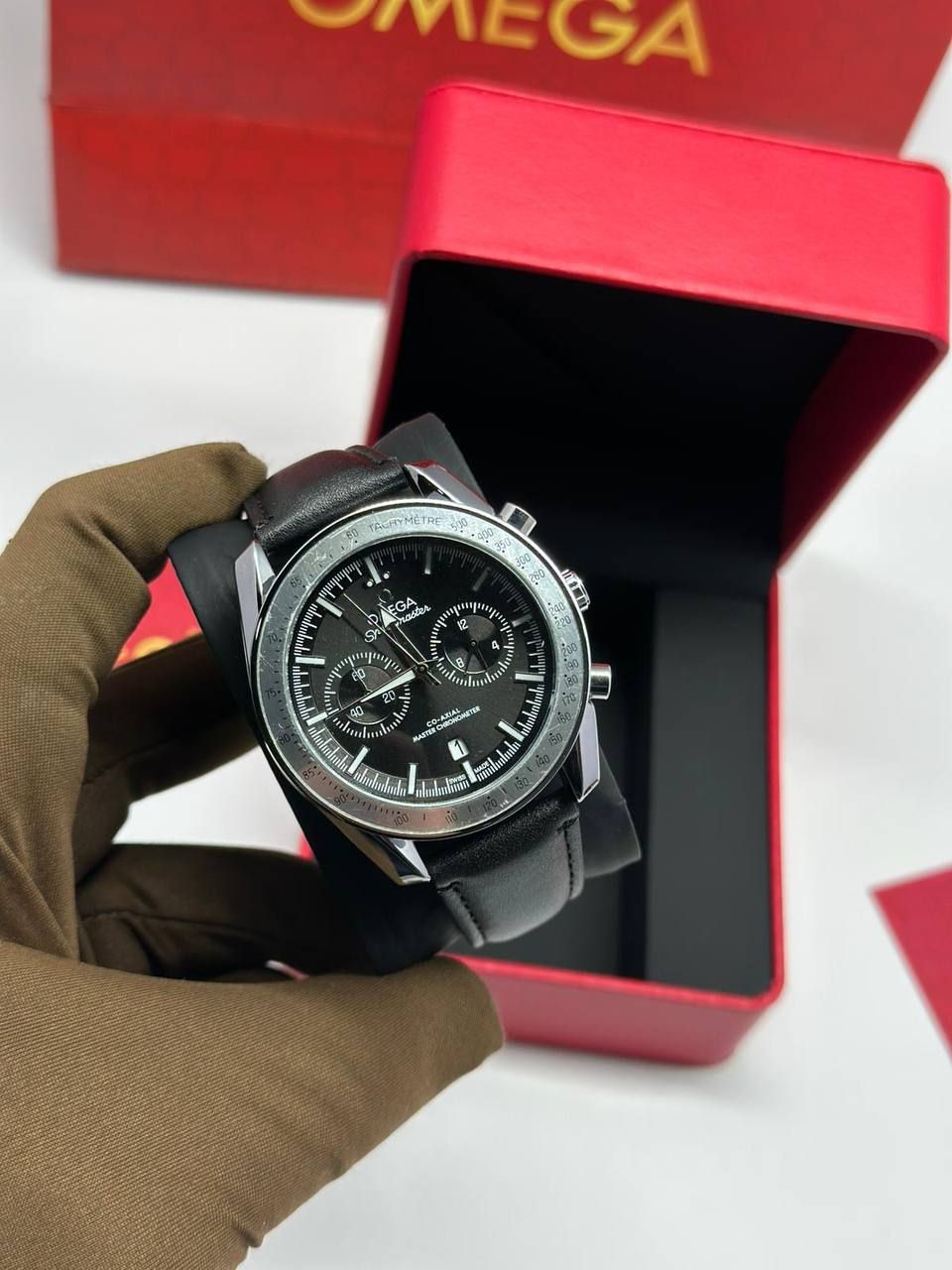 אומג,ה יוקרתי – סמל סטטוס בעולם היוקרה | איכות גבוהה  _5