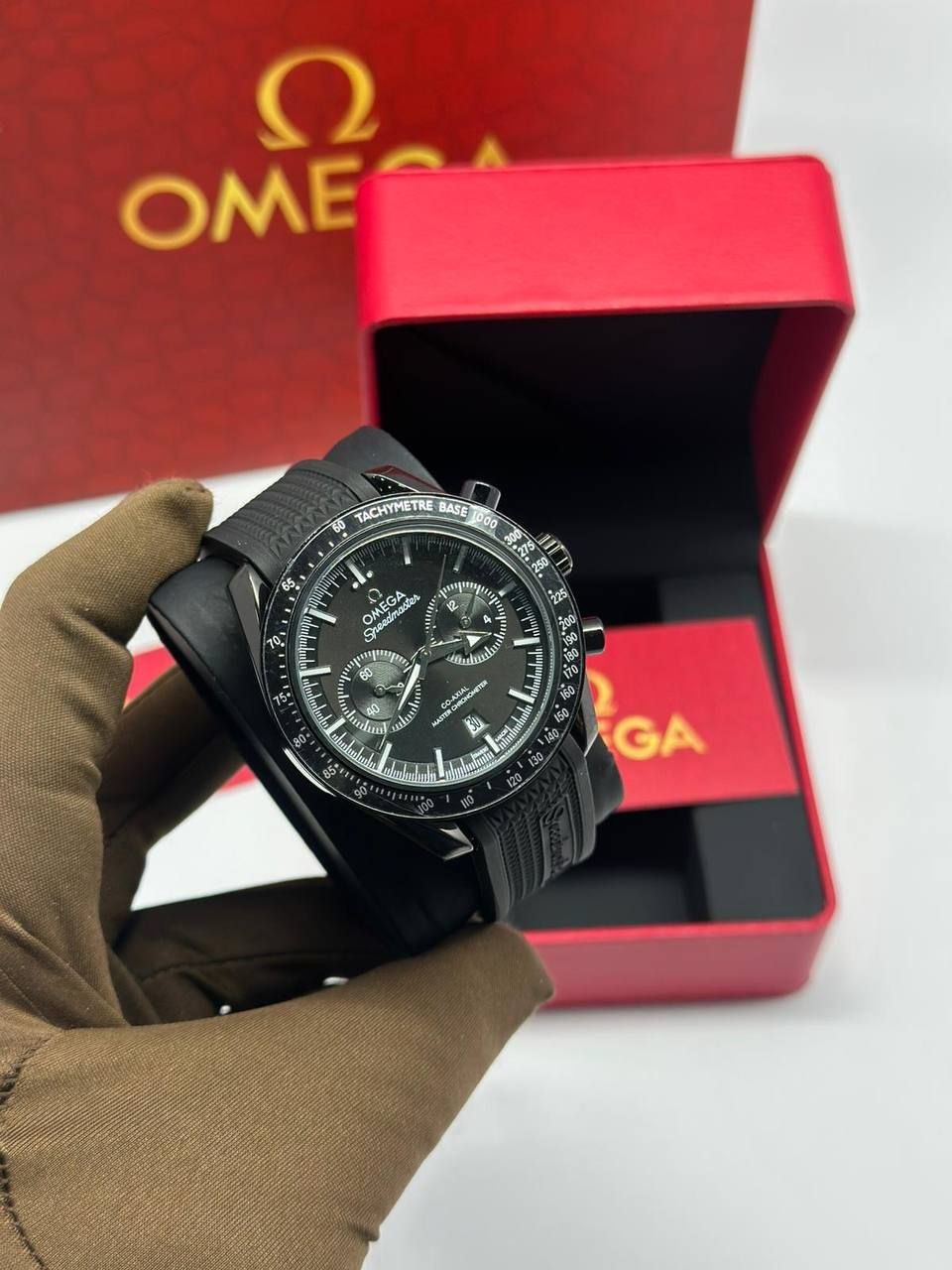 אומג,ה יוקרתי – סמל סטטוס בעולם היוקרה | איכות גבוהה   _2