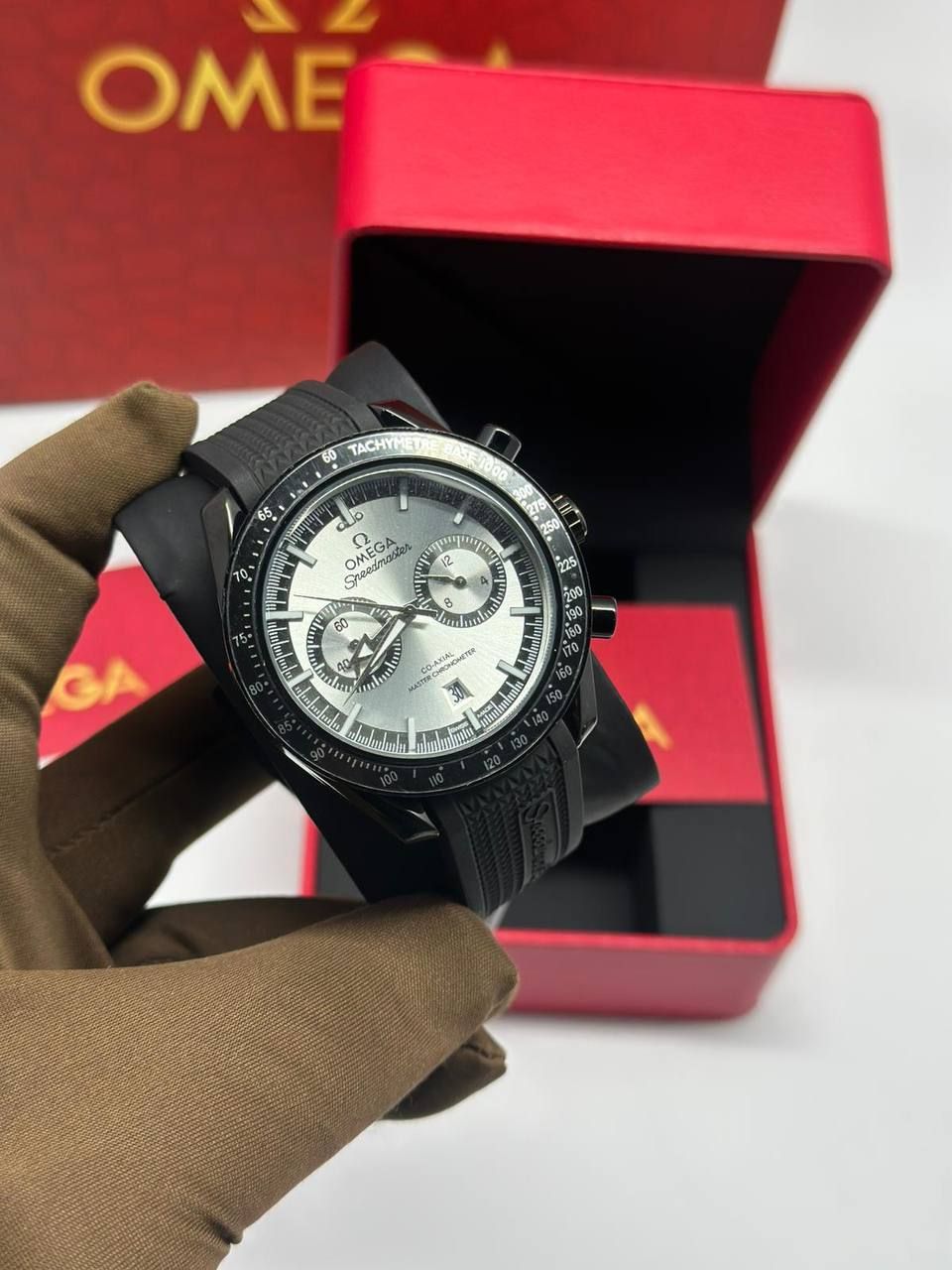 אומג,ה יוקרתי – סמל סטטוס בעולם היוקרה | איכות גבוהה   _3