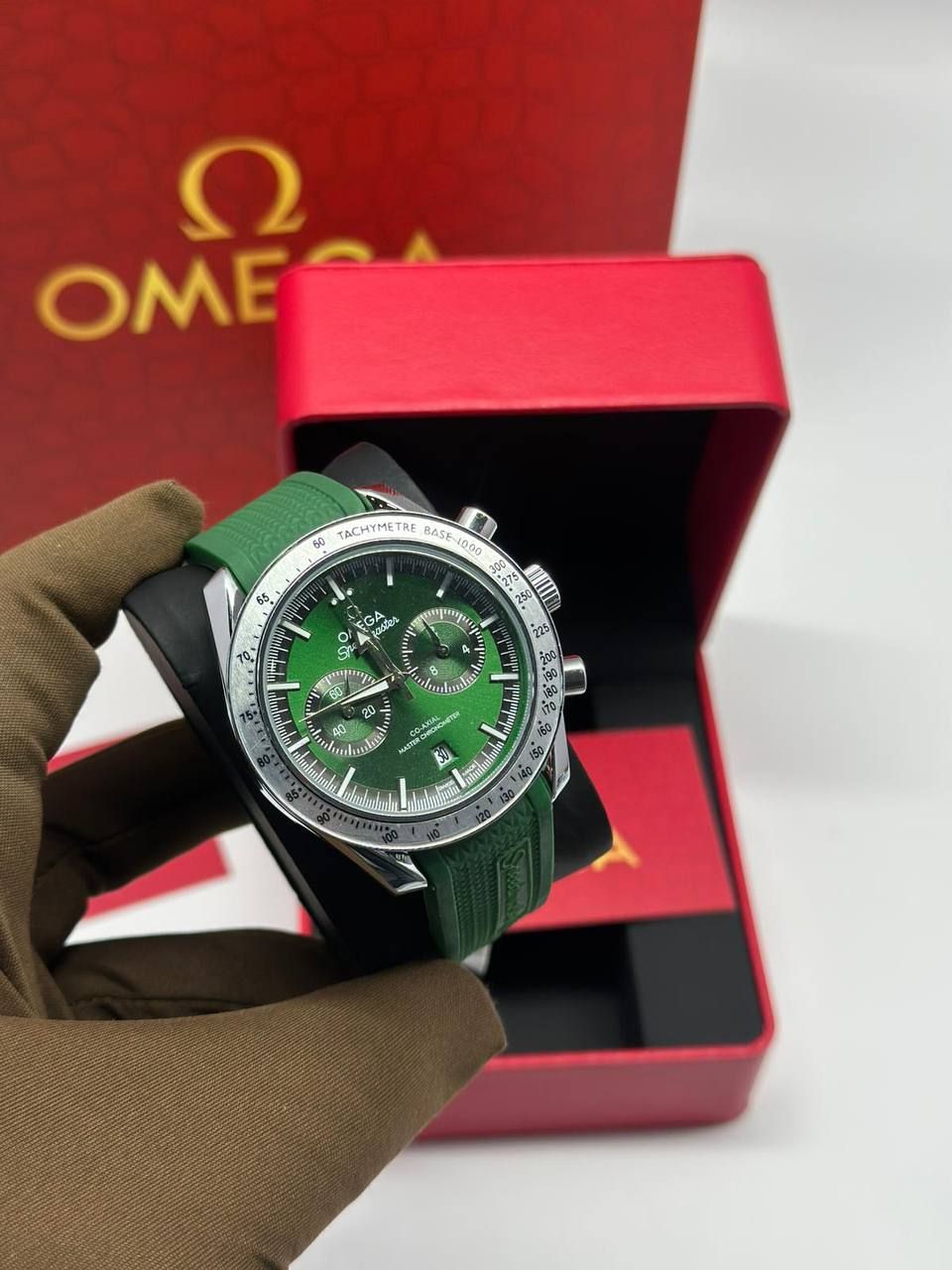 אומג,ה יוקרתי – סמל סטטוס בעולם היוקרה | איכות גבוהה   _5