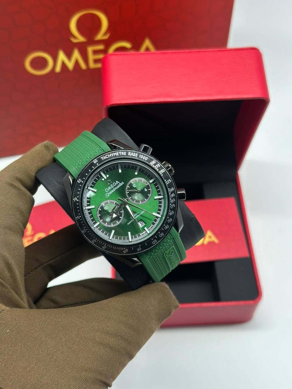 אומג,ה יוקרתי – סמל סטטוס בעולם היוקרה | איכות גבוהה   _7