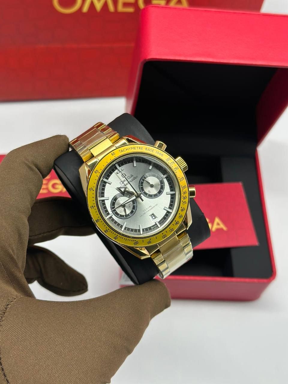 אומג,ה יוקרתי – סמל סטטוס בעולם היוקרה | איכות גבוהה   _4