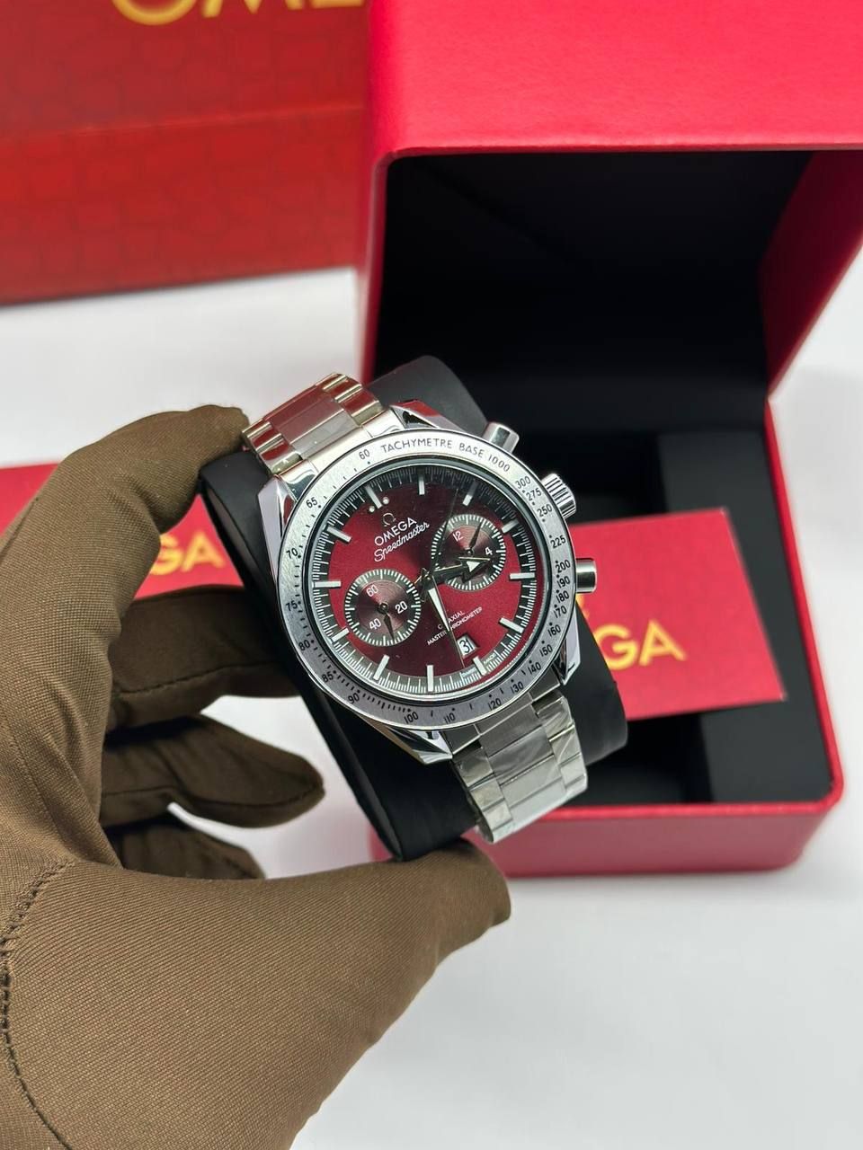 אומג,ה יוקרתי – סמל סטטוס בעולם היוקרה | איכות גבוהה   _5