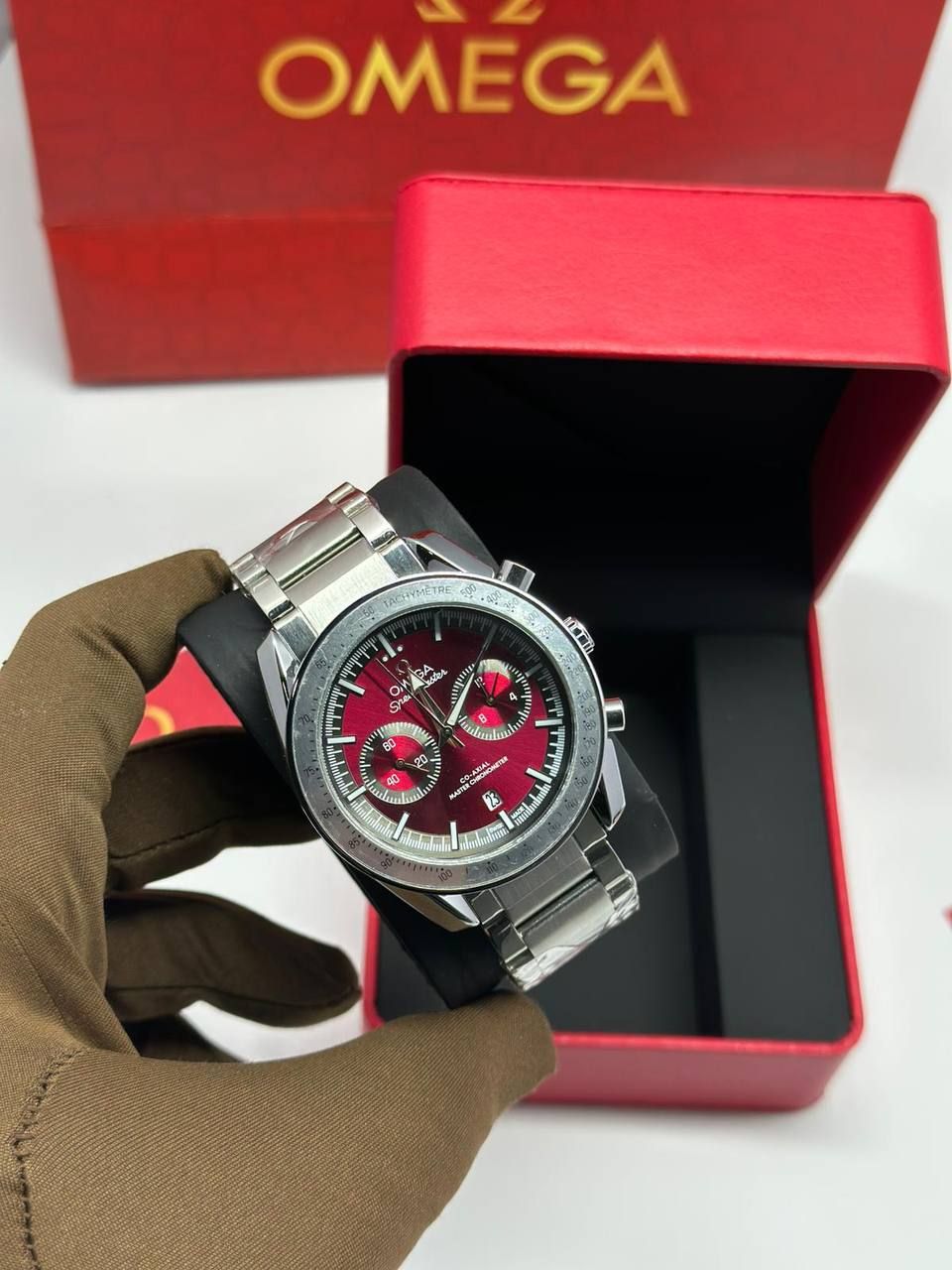 אומג,ה יוקרתי – סמל סטטוס בעולם היוקרה | איכות גבוהה   _10