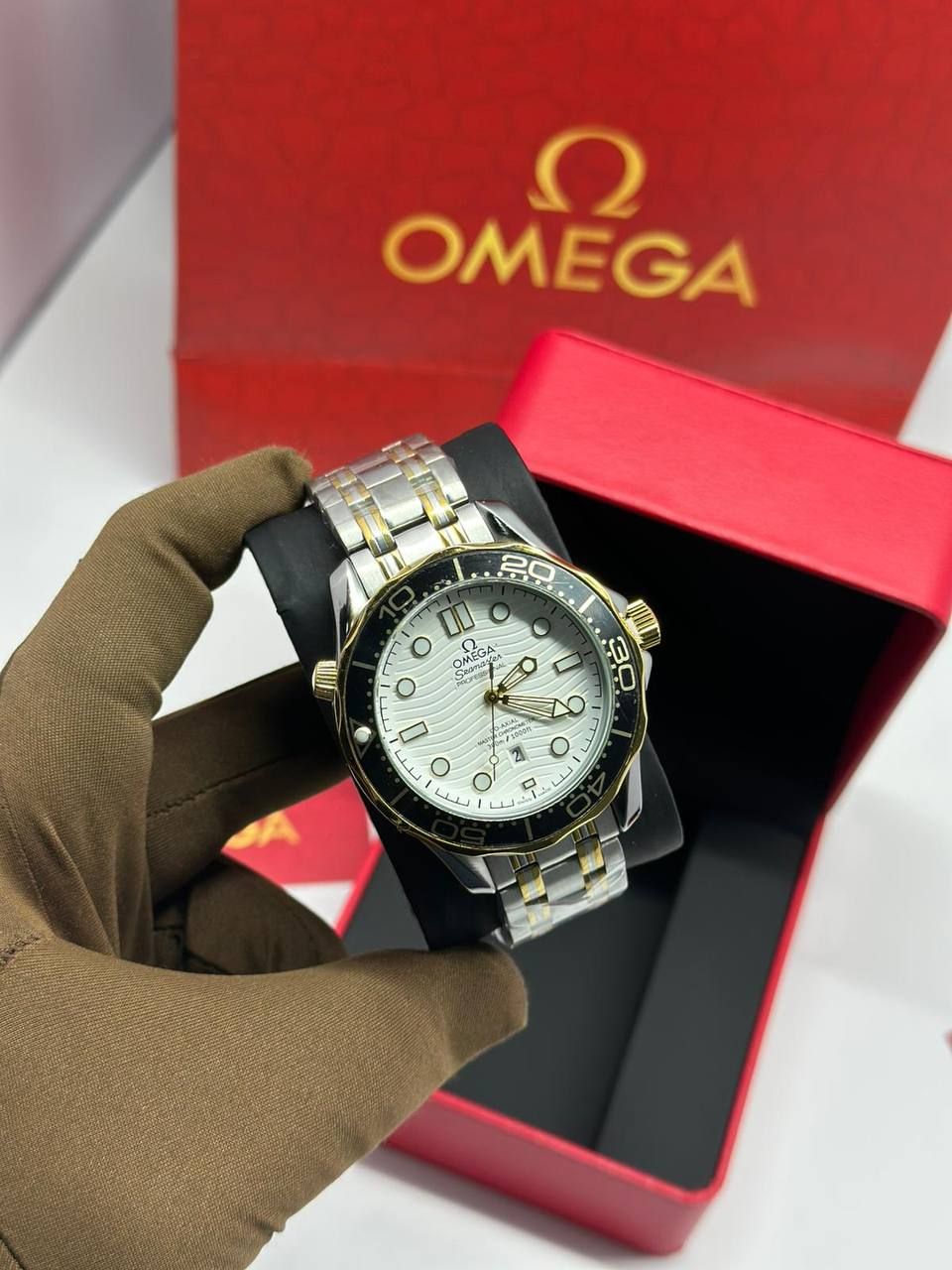 אומג,ה יוקרתי – סמל סטטוס בעולם היוקרה | איכות גבוהה _4