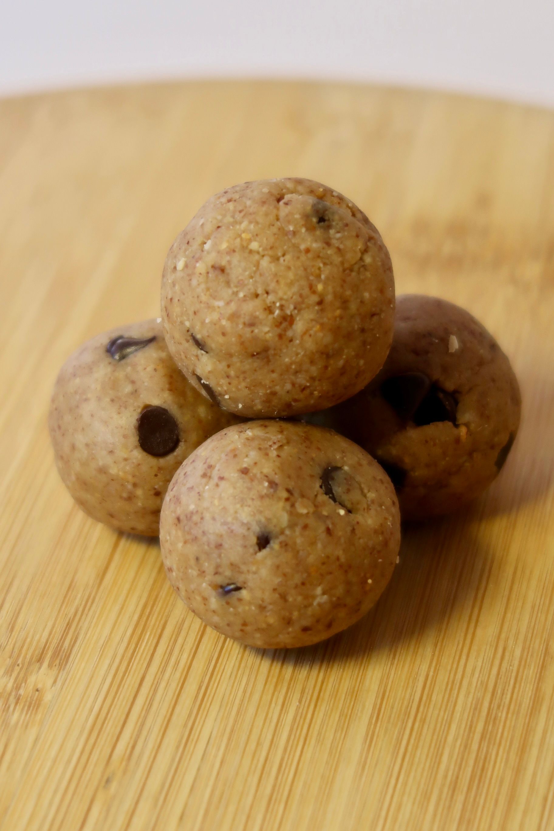 Cookie Dough Balls (4 balls)_0