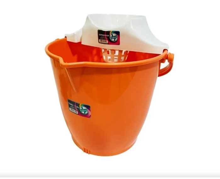 Tobo Plástico 12lts Con Exprimidor De Mopa Lampazo_0