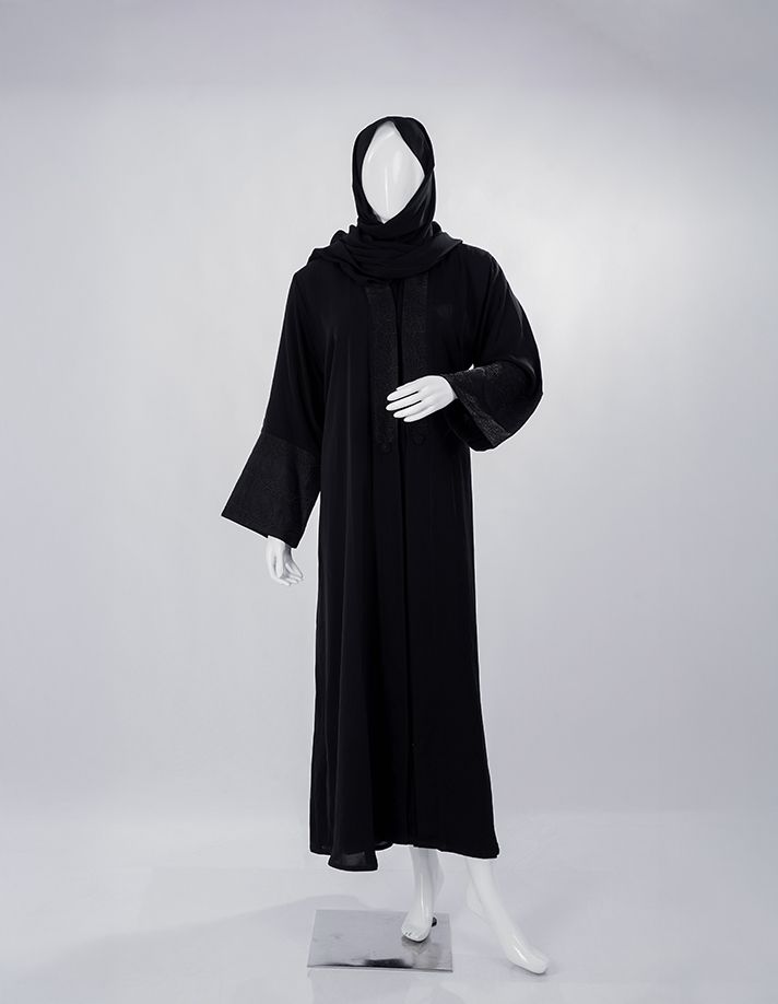 Noir Classic Embroidered Abaya_3