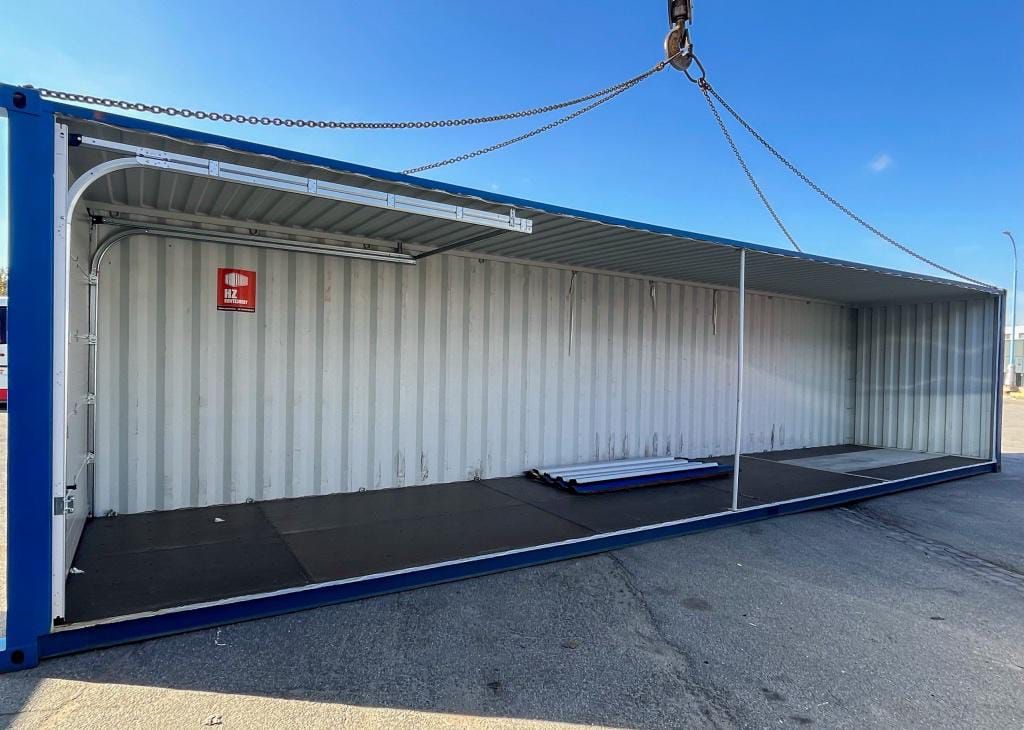 Contenedor de 40 pies High Cube modificado – Pared lateral + puerta seccional_3