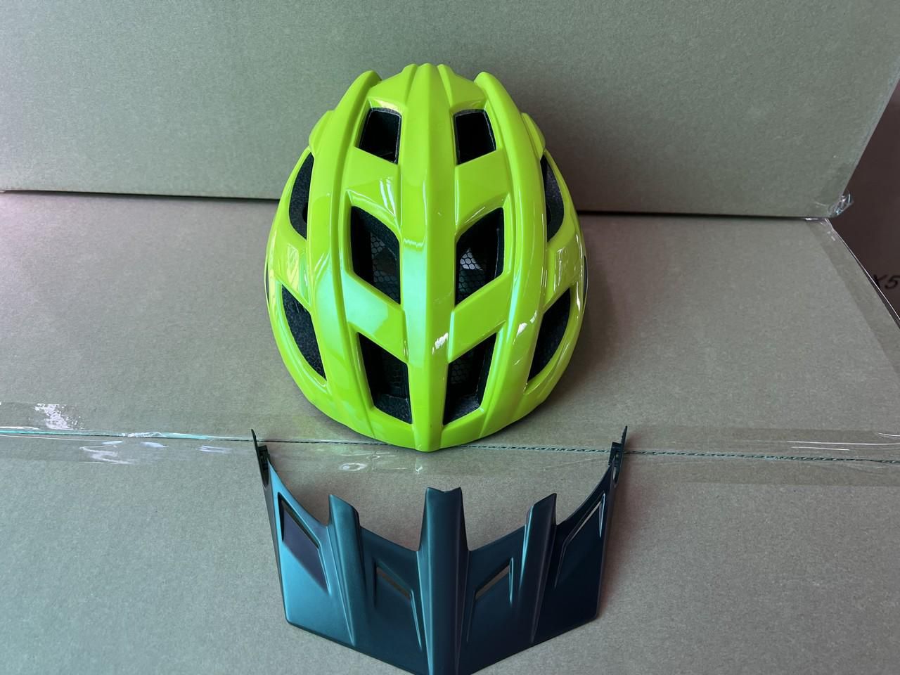 High-Vis Neon Aero-Trail Helmet_2
