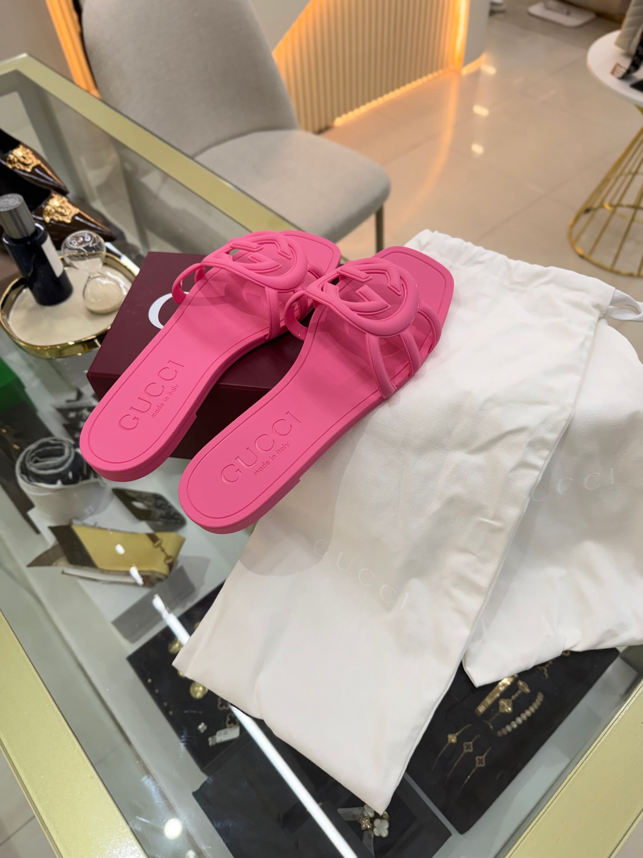 Chinelos Gucci rubber _5