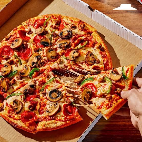 PIZZA DELUXE MEGA _6