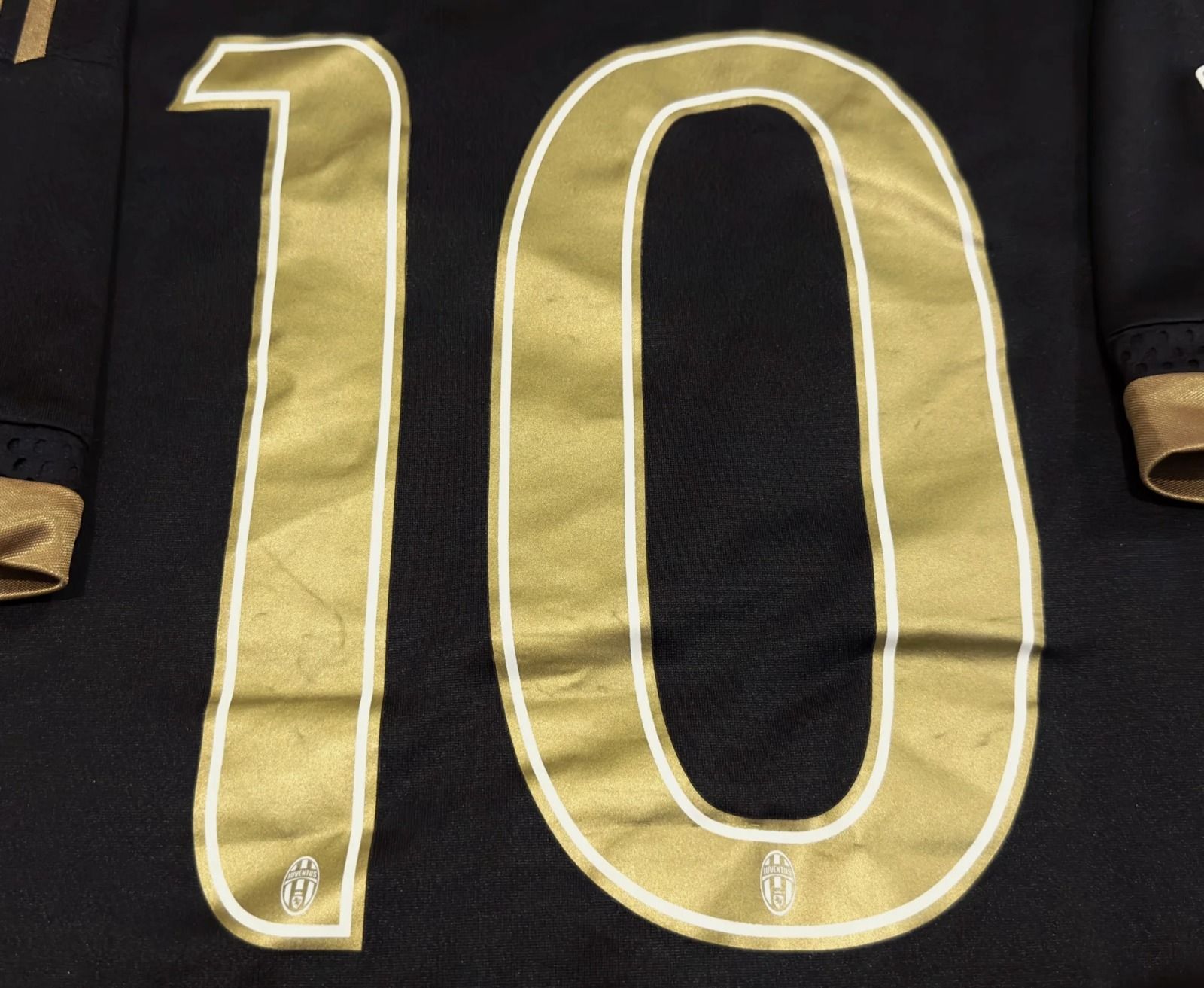 Juventus 2015/16 Third Shirt (black)_10