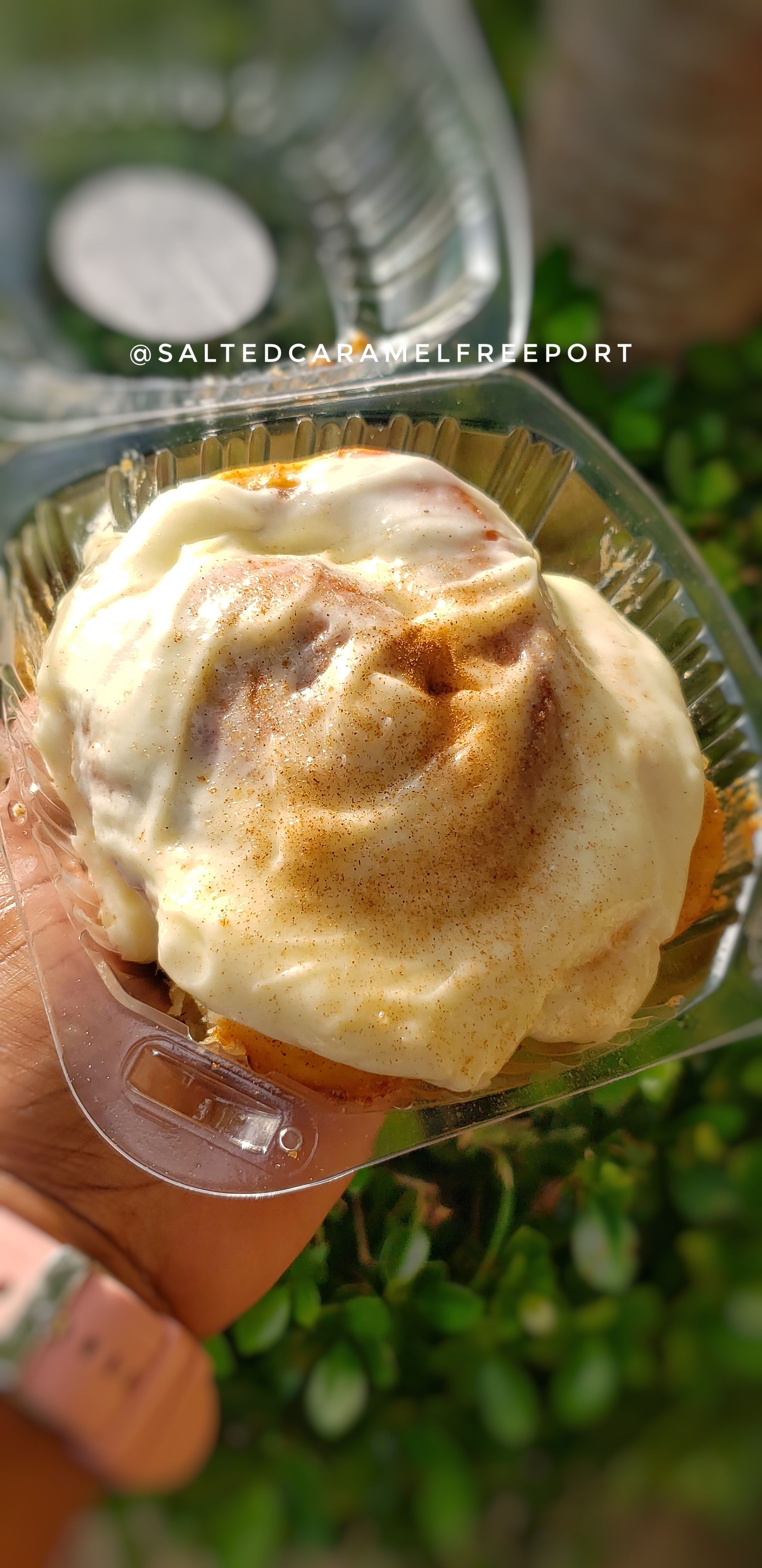 Retail Cinnamon Roll_2