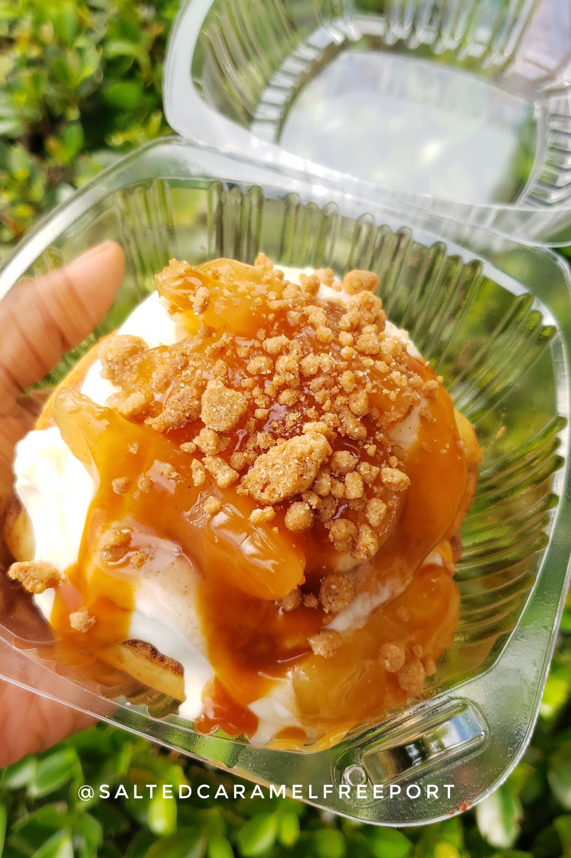 Retail Cinnamon Roll_0