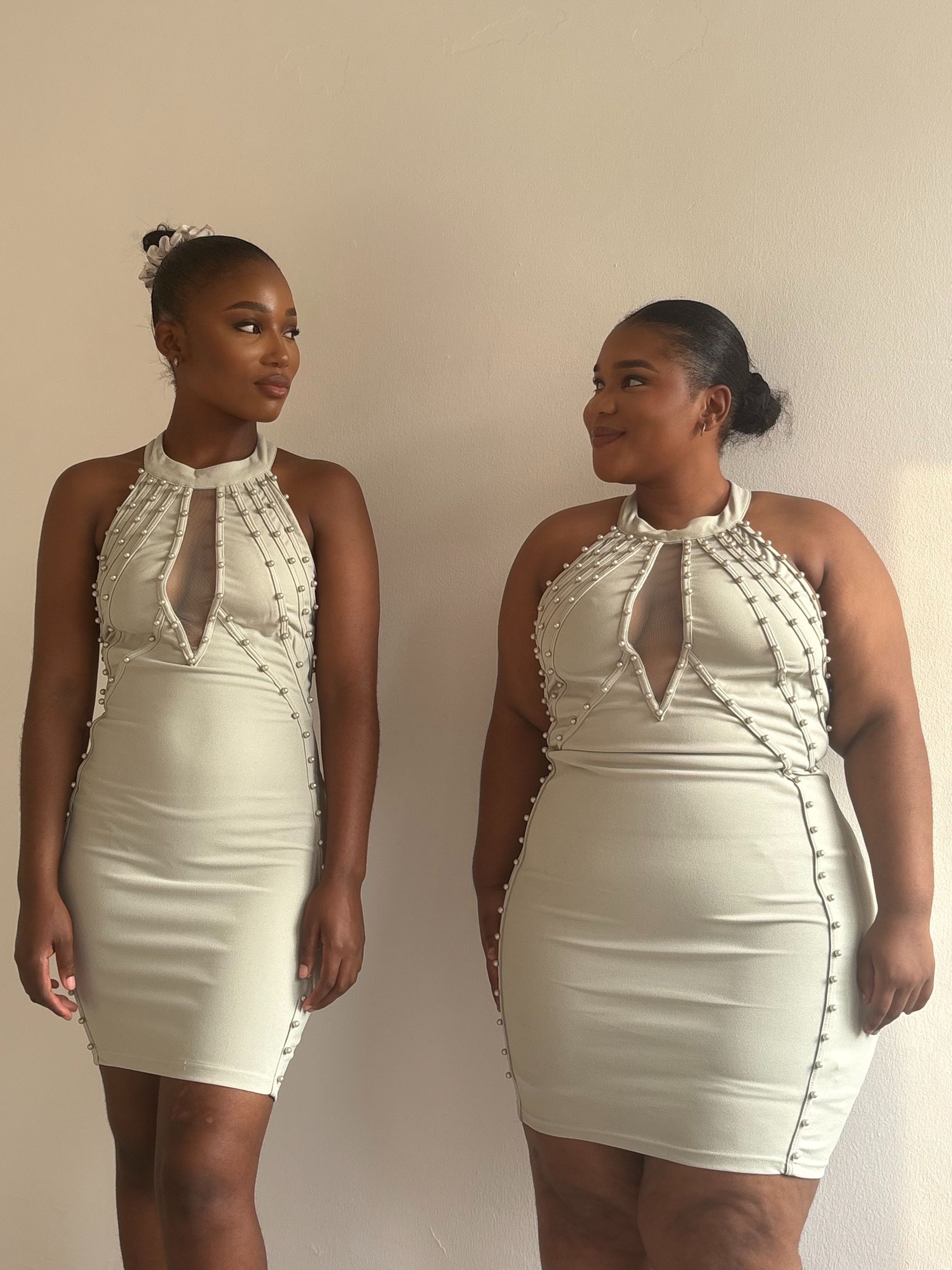 Pearl-Studded halter mini_2