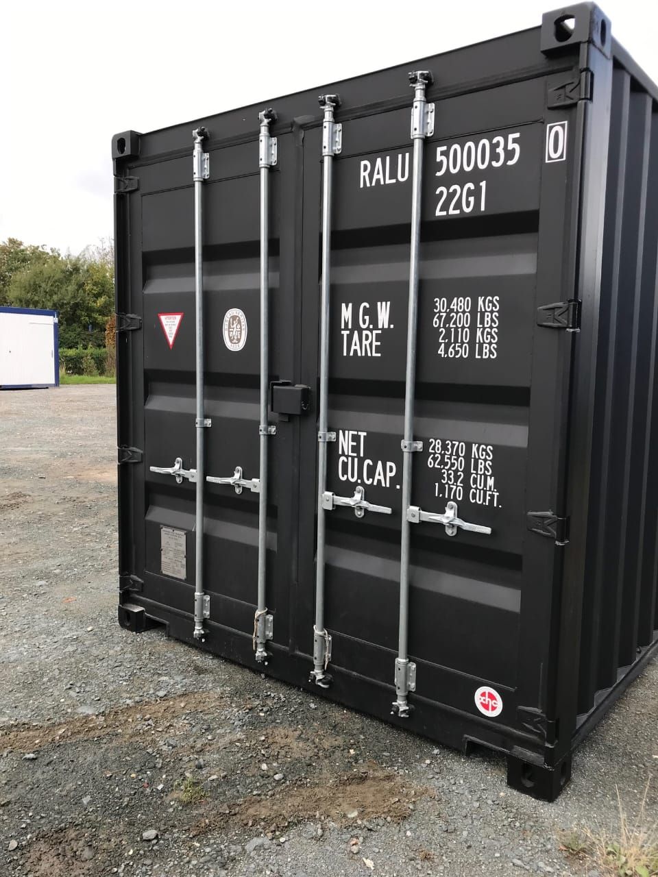 Contenedor marítimo de 20 pies negro – Primer viaje_3