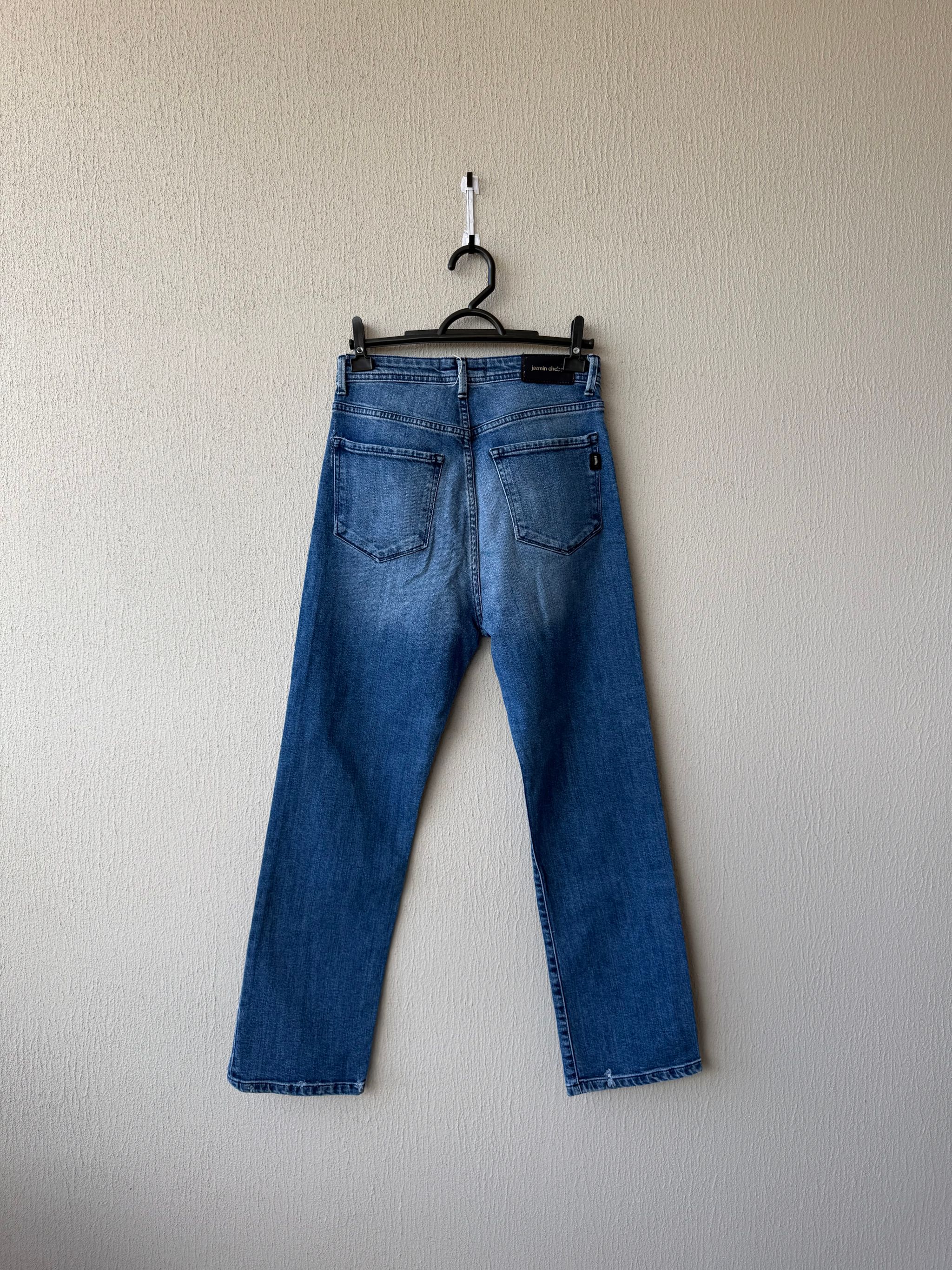 Jean jazmin chebar_1