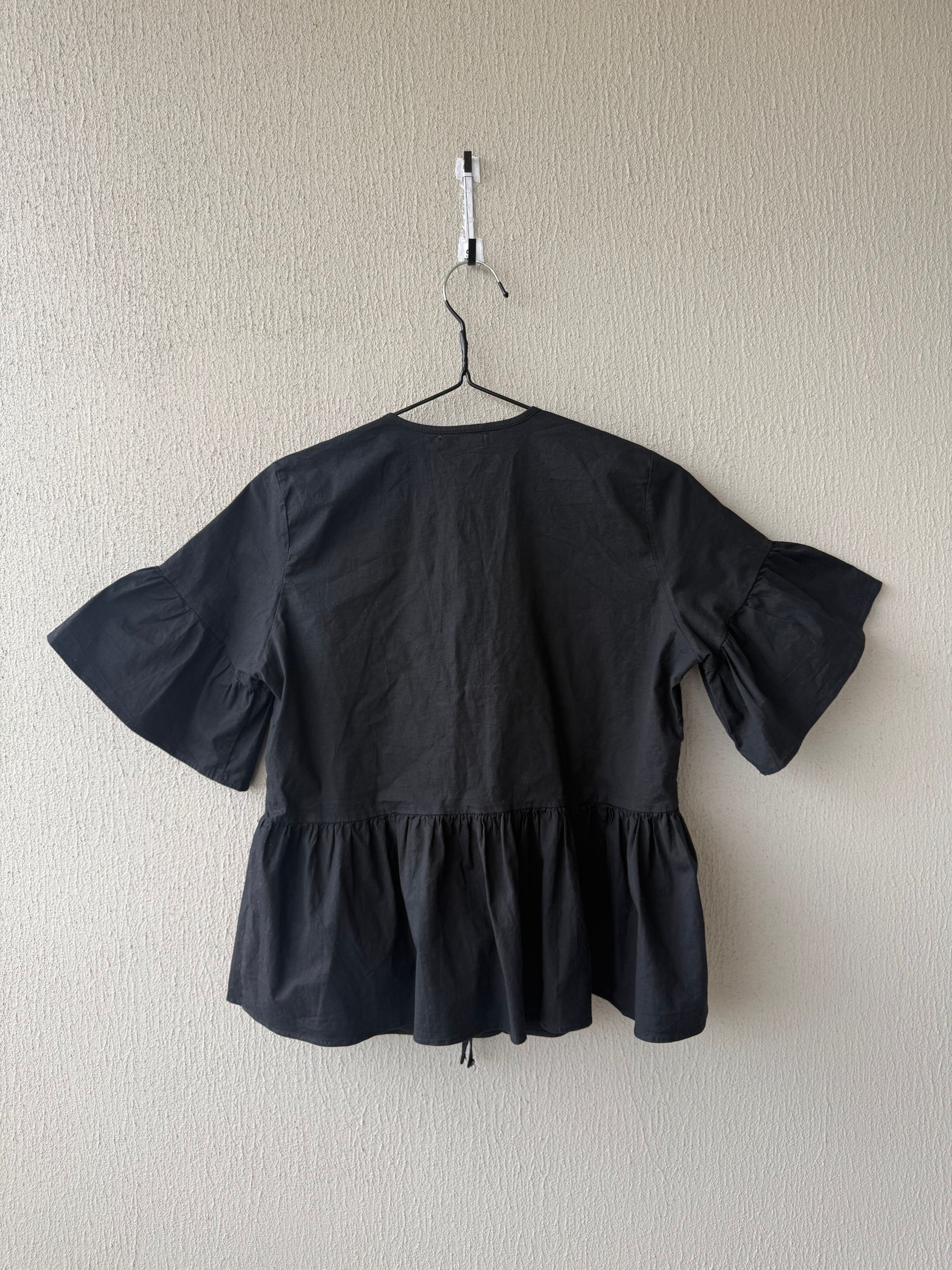 Blusa Peplum Negra - Albertina_1