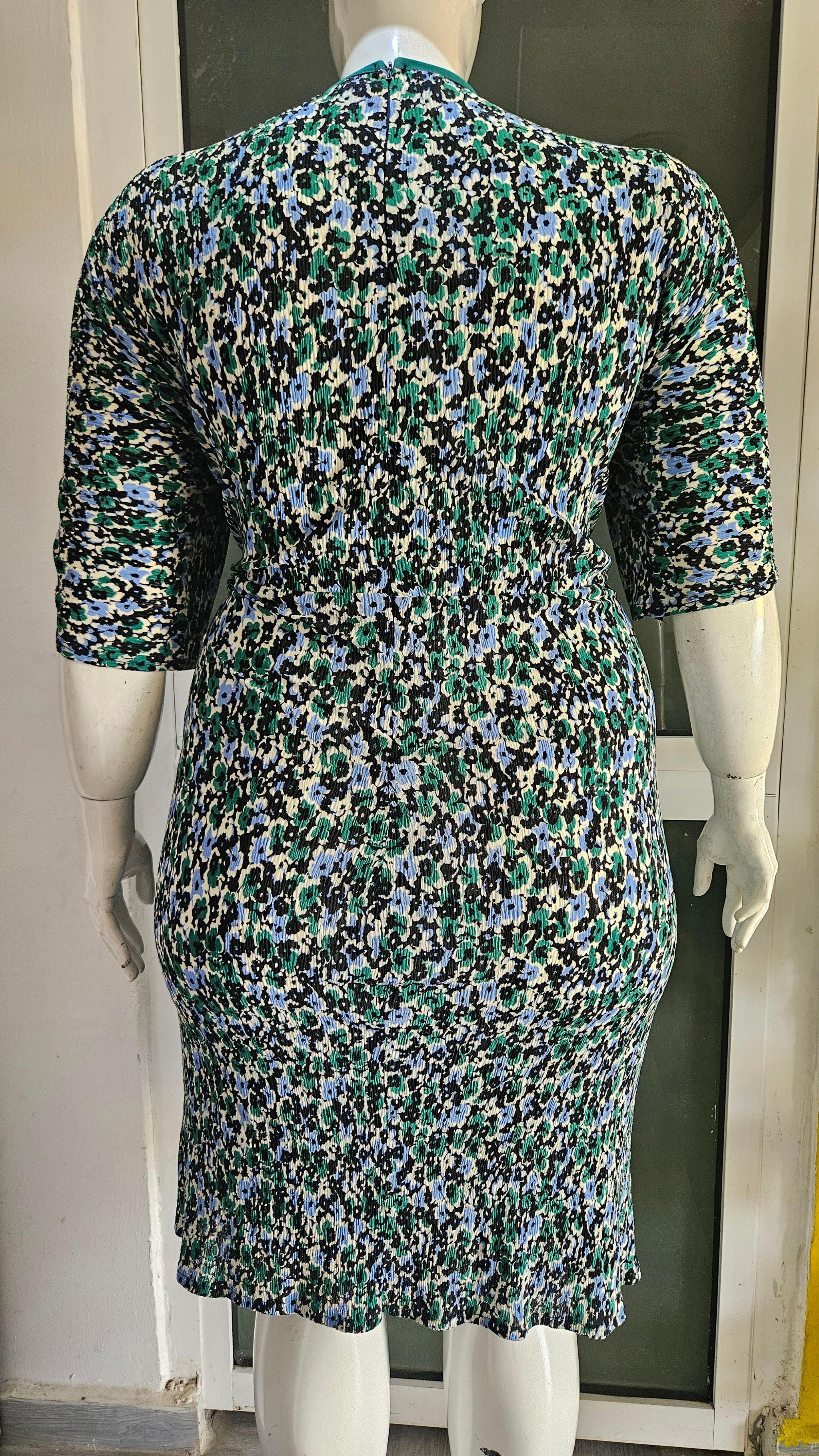 Luceez flowery dress 3xl_1