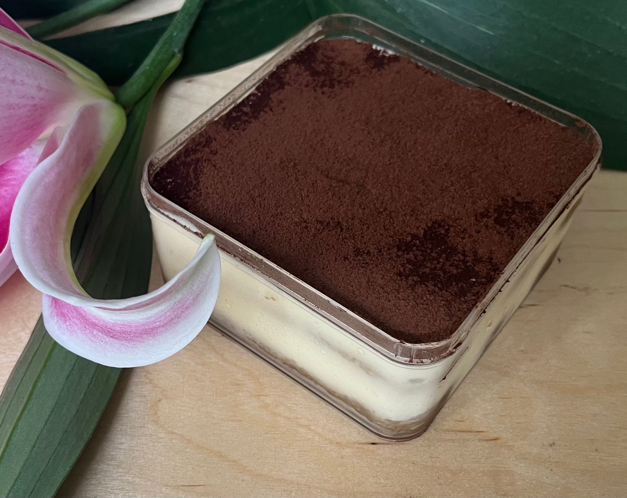 Classic Tiramisu Box Large (Non-alcoholic)_1