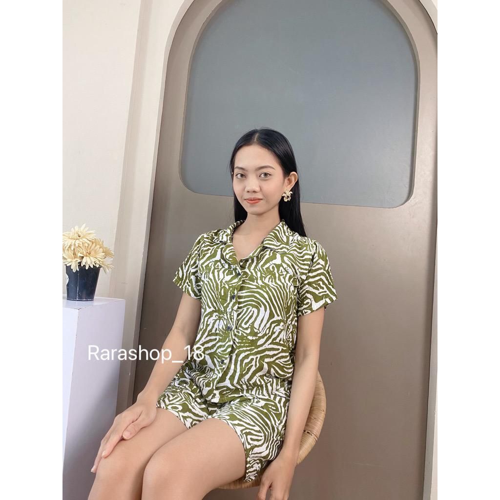Setelan piyama celana + kemeja Rayon motif terbaru//Setelan Wanita _3