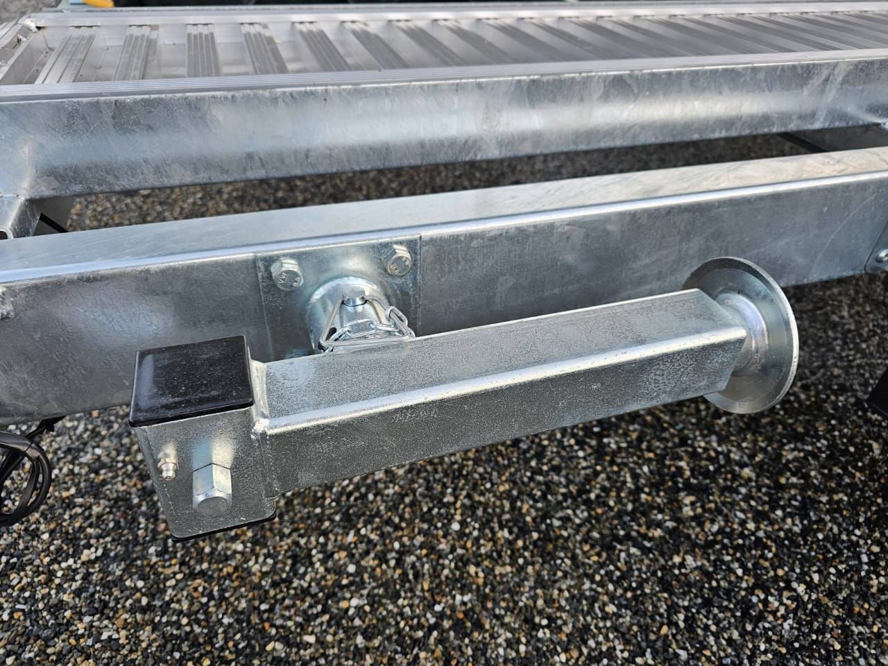 Remolque volquete Temared de tres lados con 3 ejes – Tipper 4020/3 (3,5 t)_9