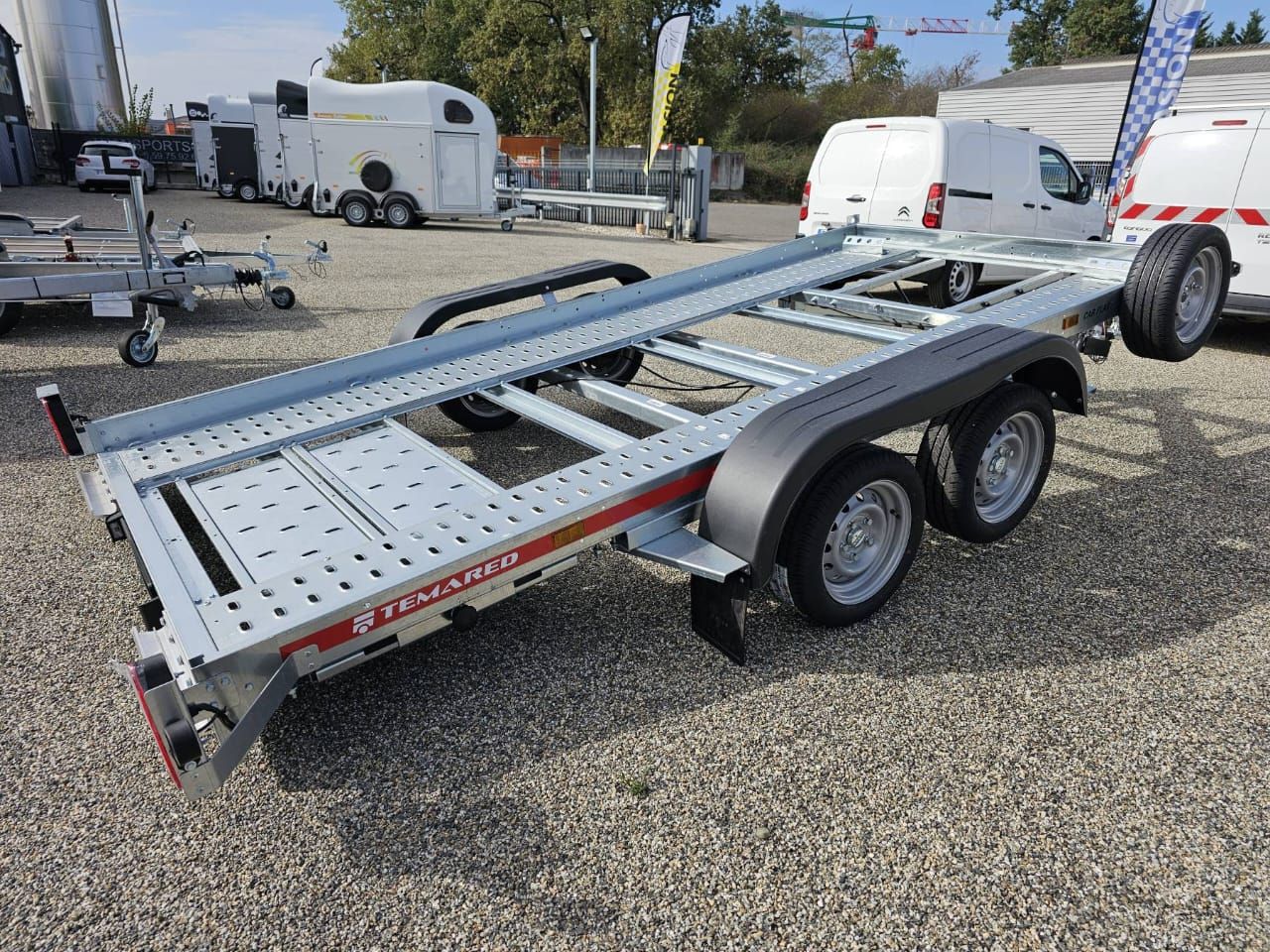 Remolque basculante para transporte de coches – Car Flat 4018 (2 t)_0