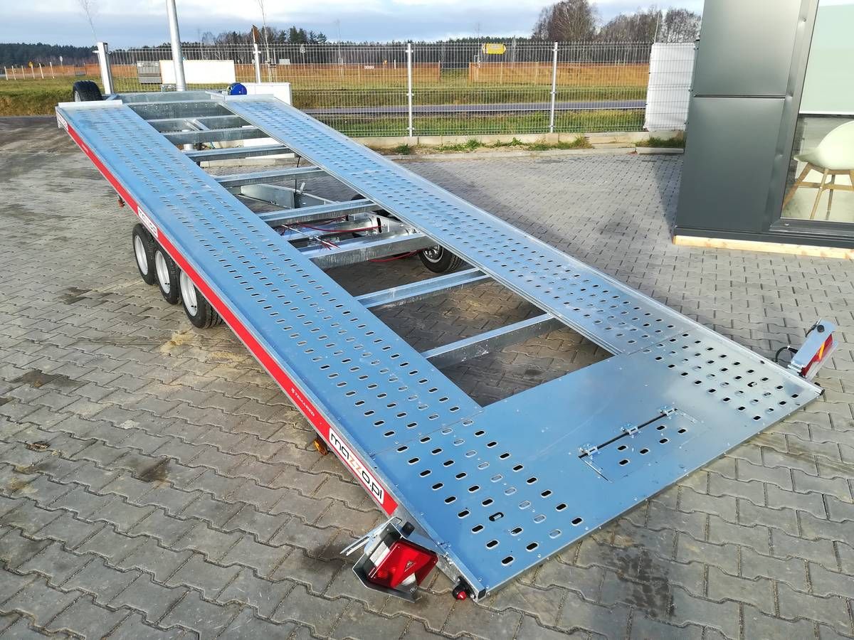 Remolque para transporte de coches Temared Carkeeper New 5820 – 3 ejes, plataforma basculante_0