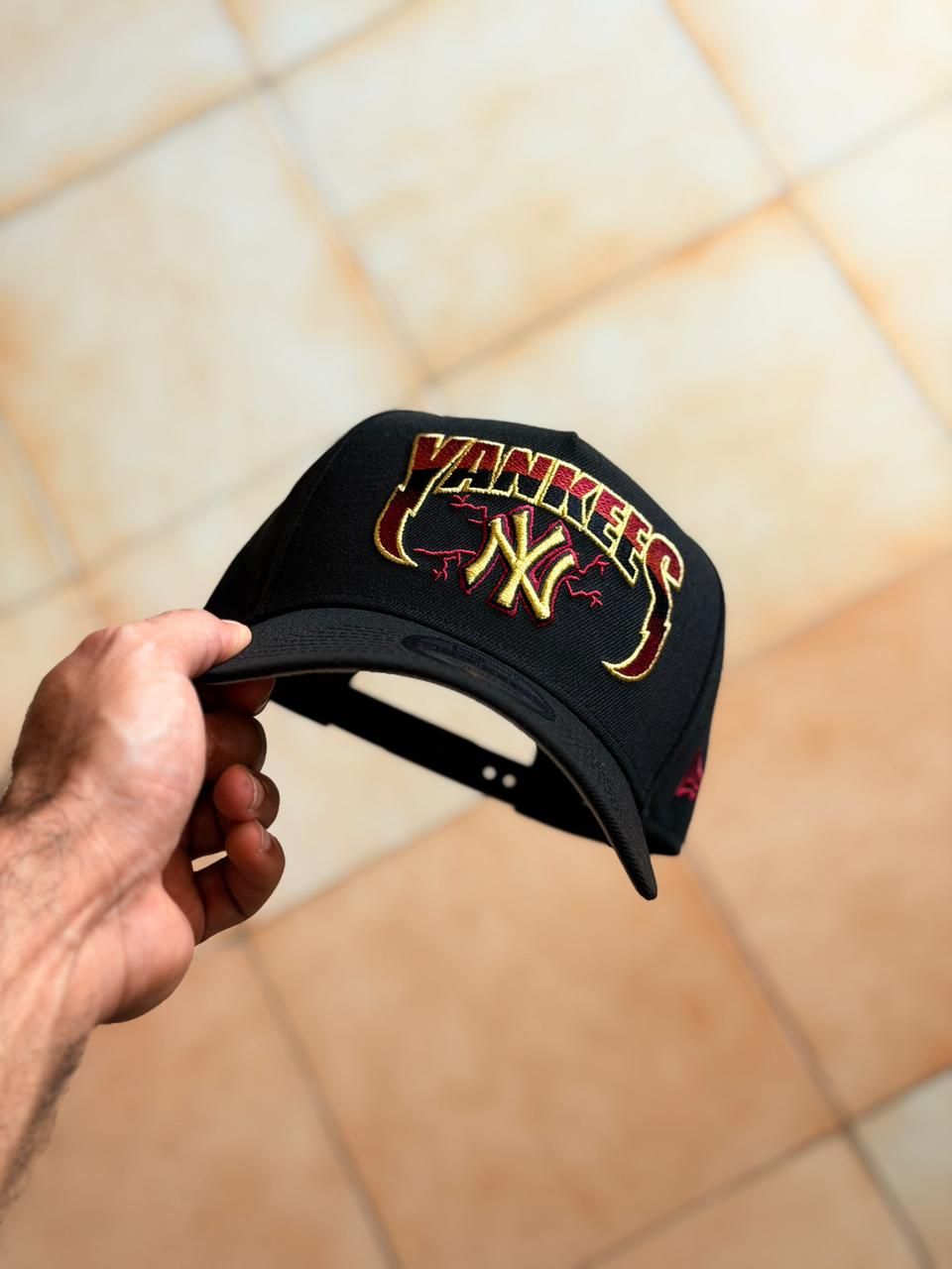 New Era 9Forty - NY Yankees Metallica Edition_3