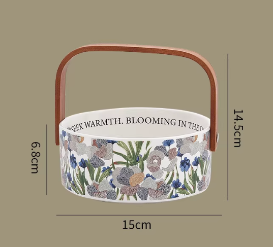 10400056 - VINTAGE GARDEN FOOD BASKET_3